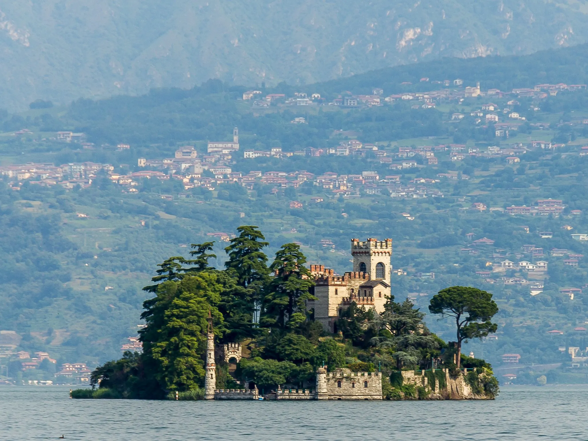 Photo showing: Isola di Loreto, Lago d'Iseo