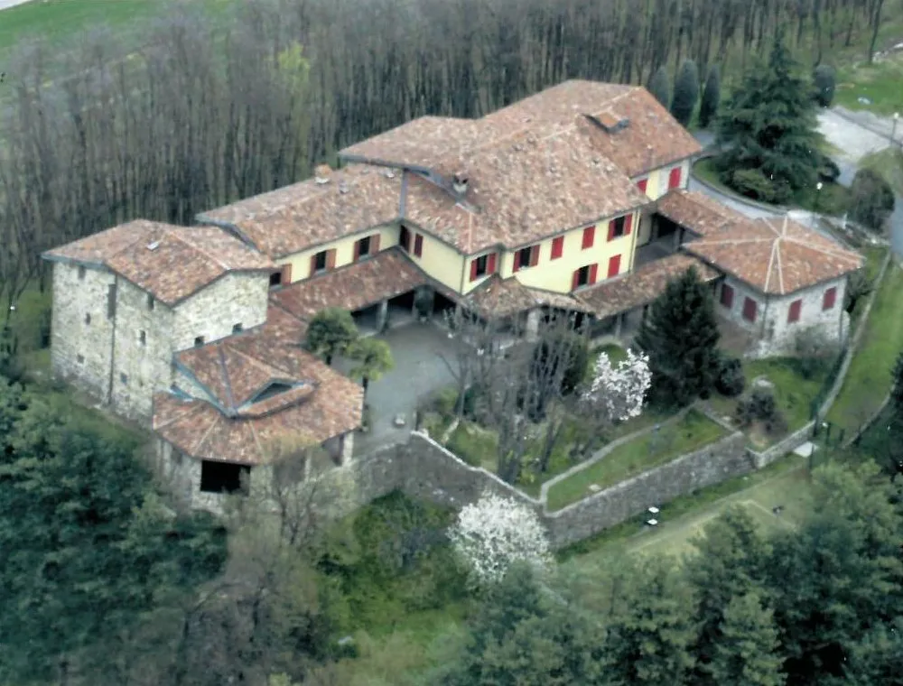 Photo showing: Castello Rivola