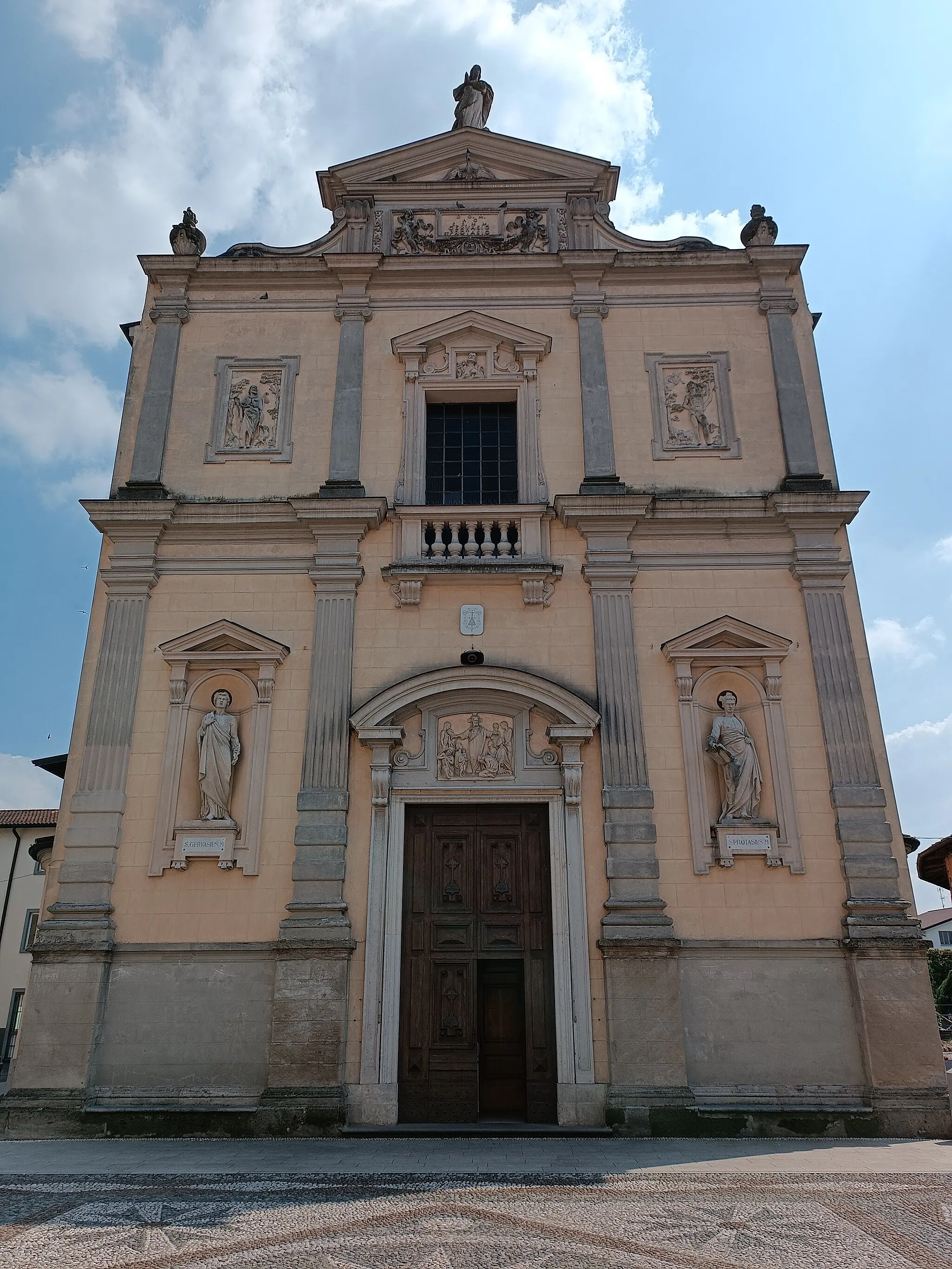 Photo showing: La chiesa dei santi Gervasio e Protasio a Spirano (BG), Italia