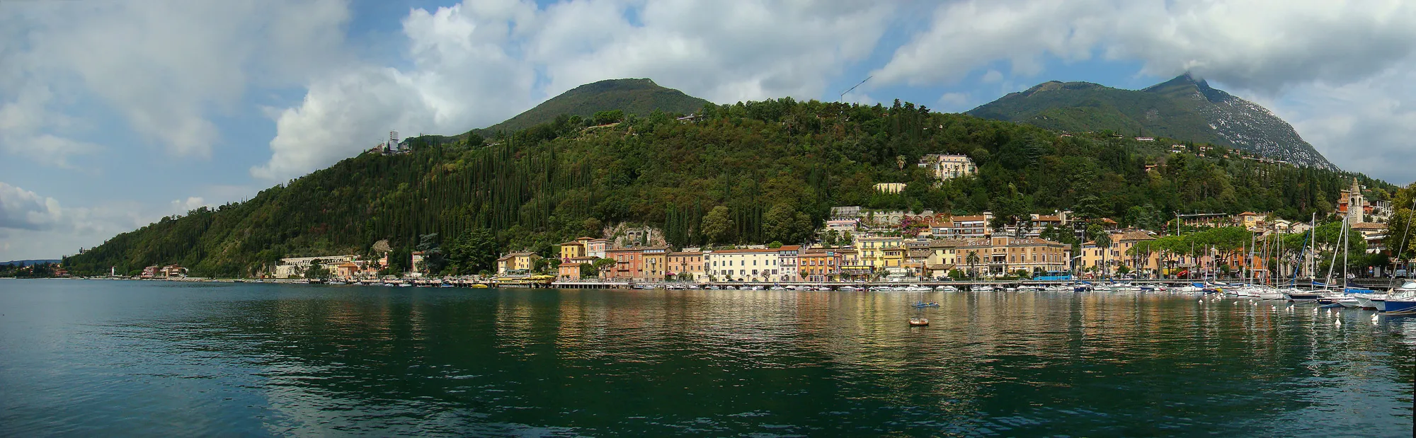Photo showing: Toscolano-Maderno, Lake Garda, Lombardy, Italy.