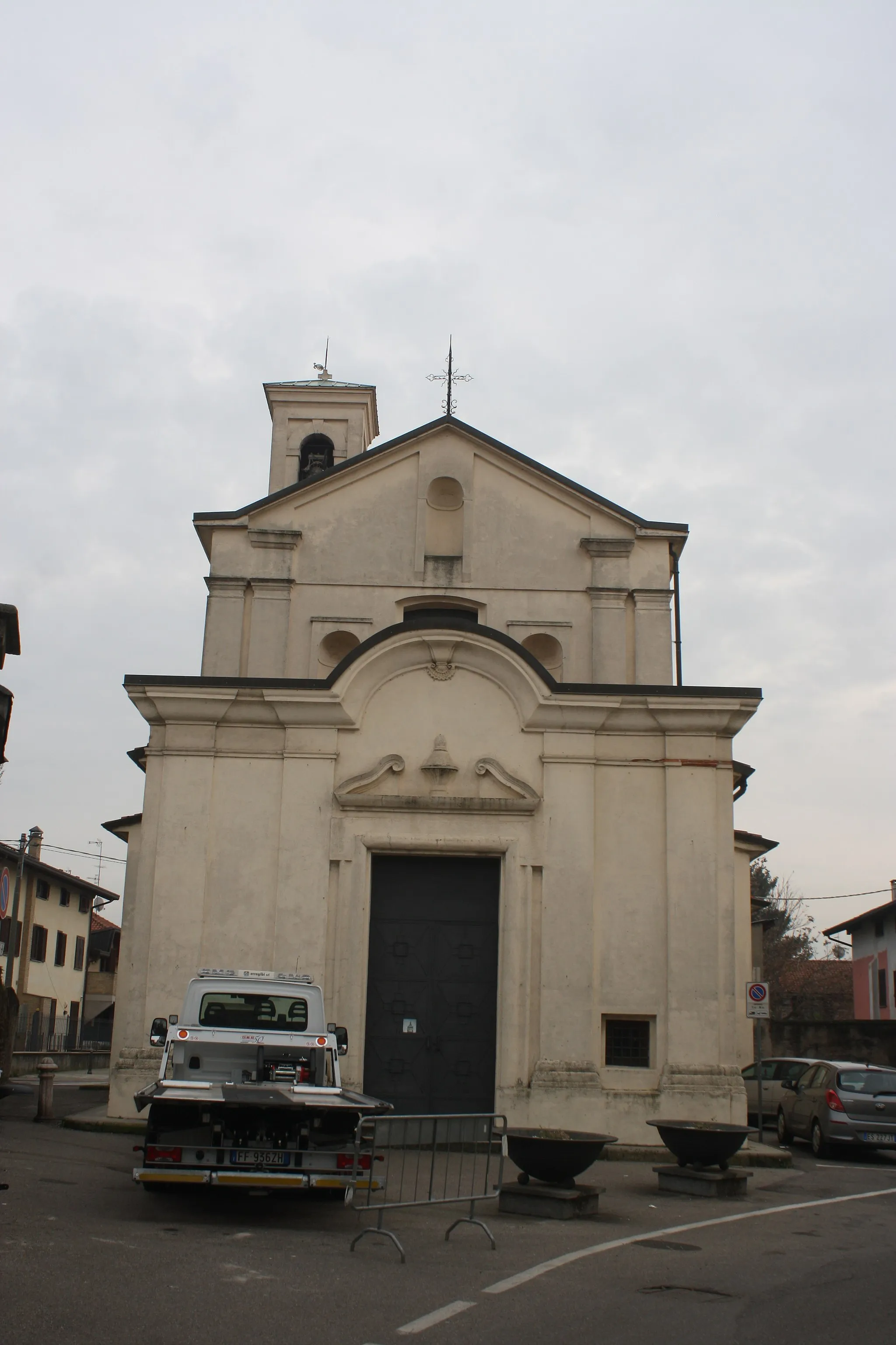 Photo showing: La chiesa dei Santi Cosma e Damiano a Uboldo, in provincia di Varese.