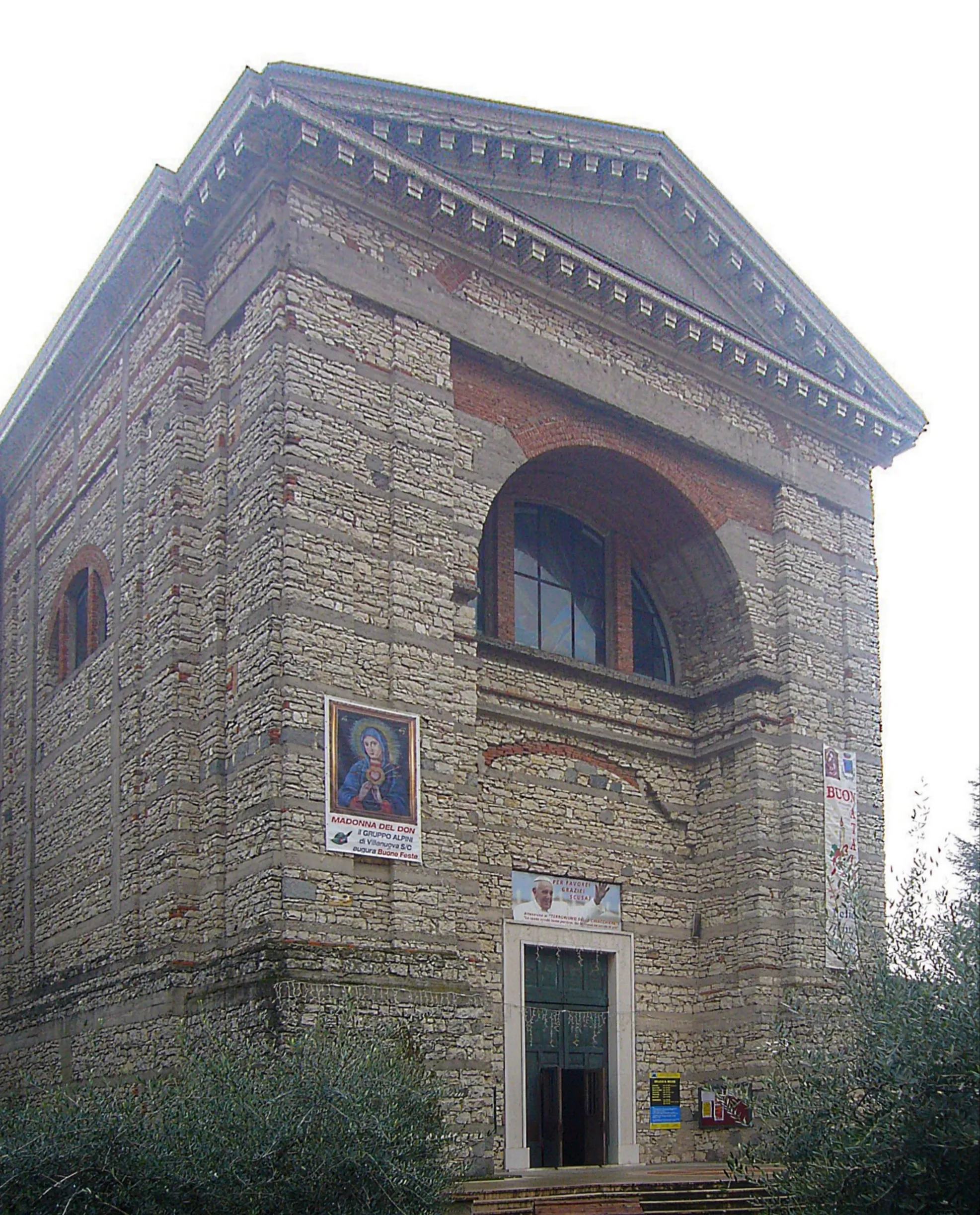 Photo showing: La chiesa parrocchiale di Villanuova sul Clisi, in provincia e diocesi di Brescia