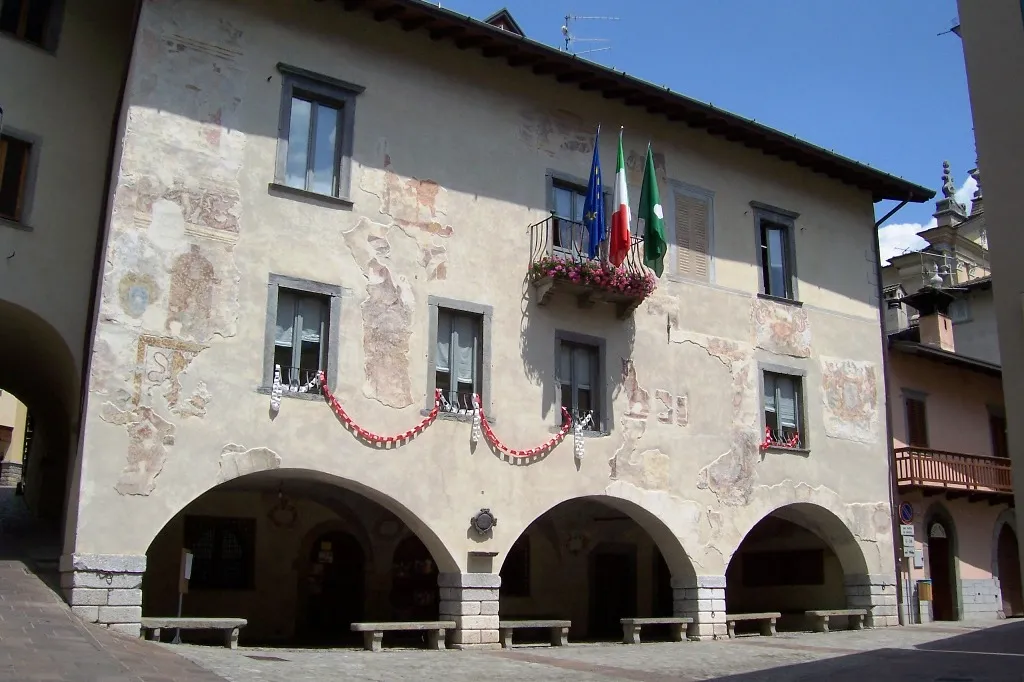 Photo showing: Palazzo pretorio. Comunità Montana della Valle di Scalve. Vilminore