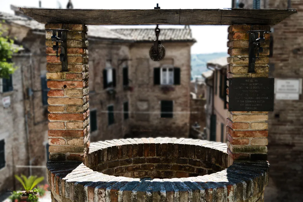 Photo showing: Pozzo della Polenta di Corinado