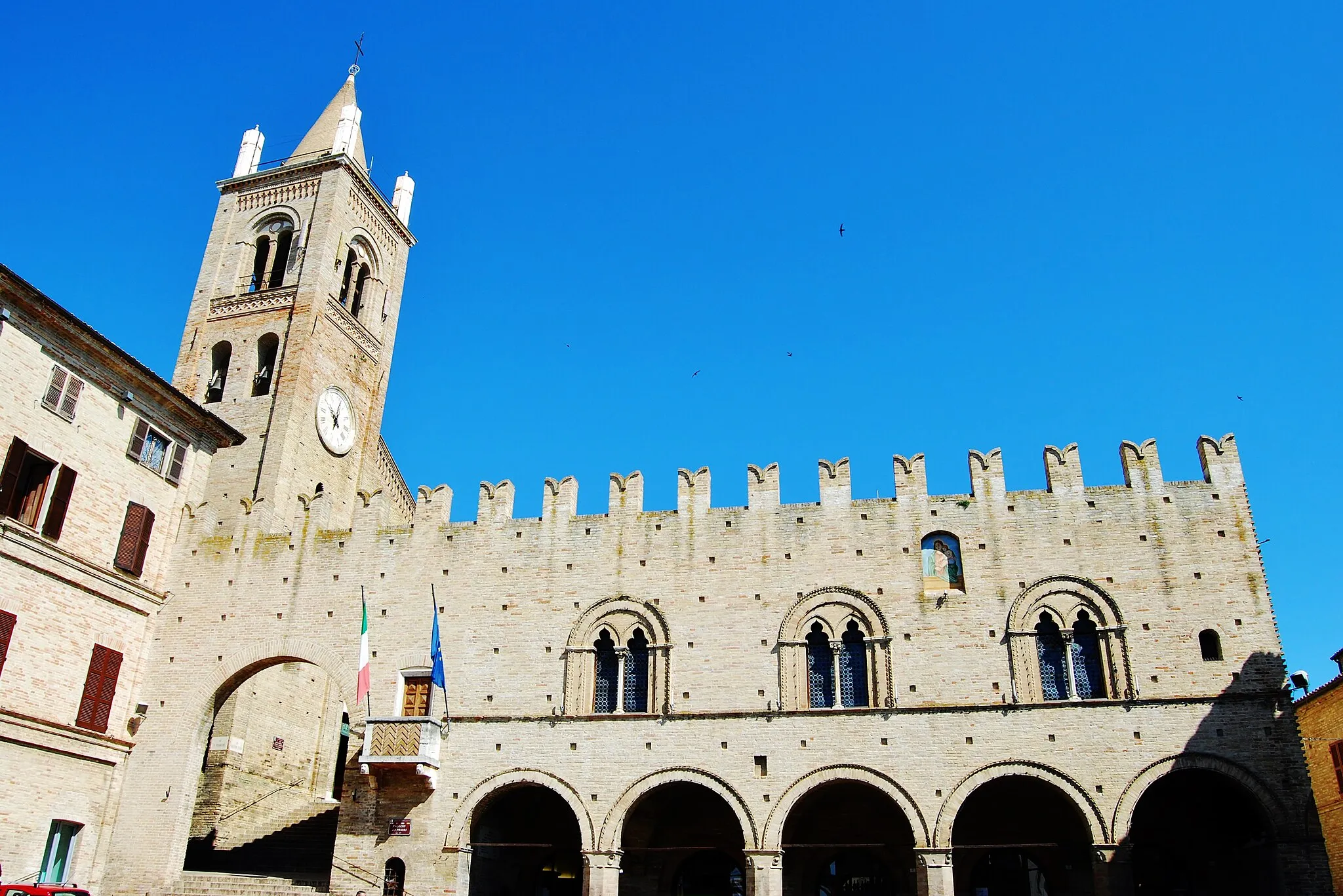 Photo showing: Palazzo dei Priori