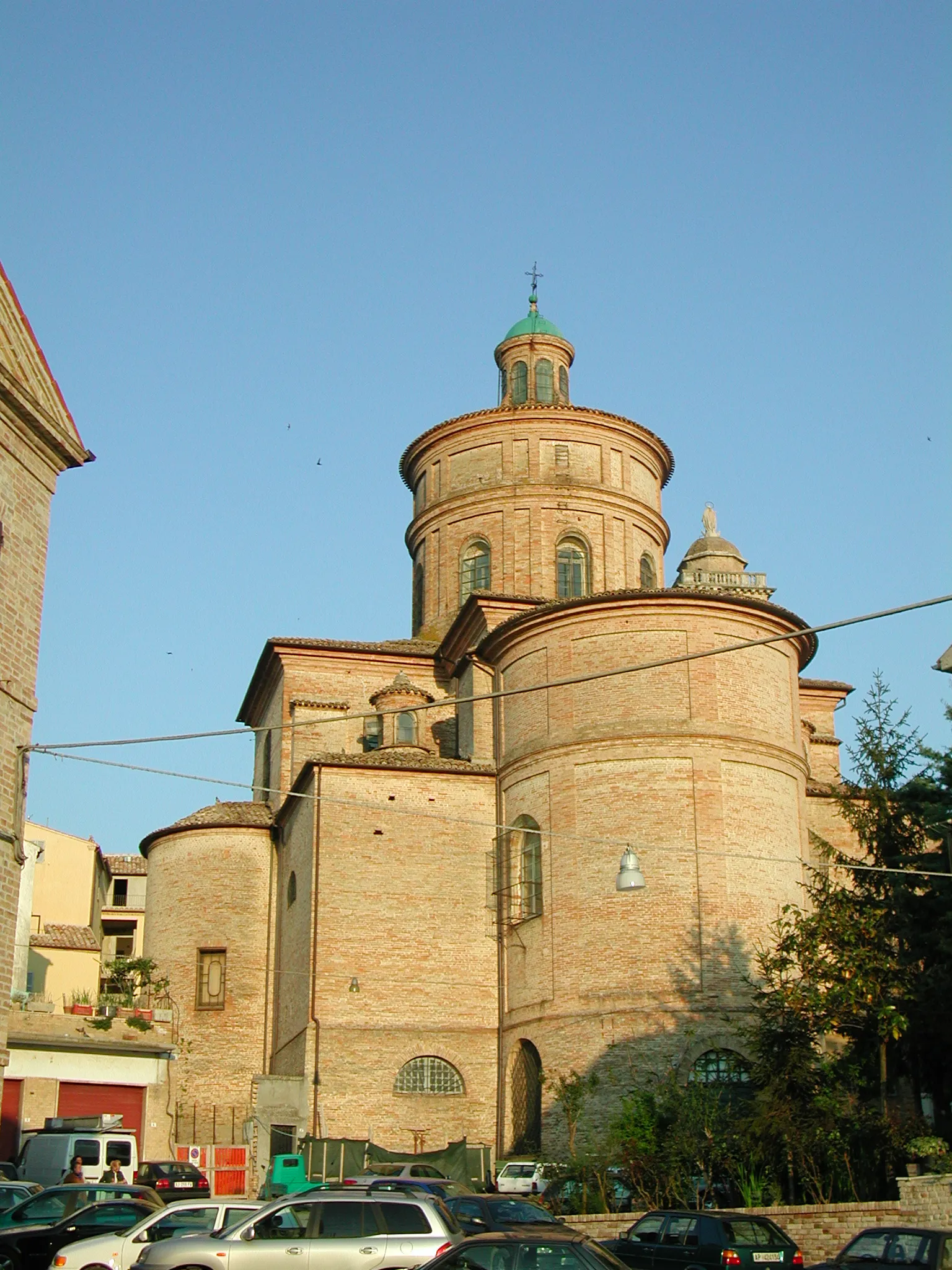 Photo showing: Abside della Collegiata di Offida, opera di Pietro Maggi.