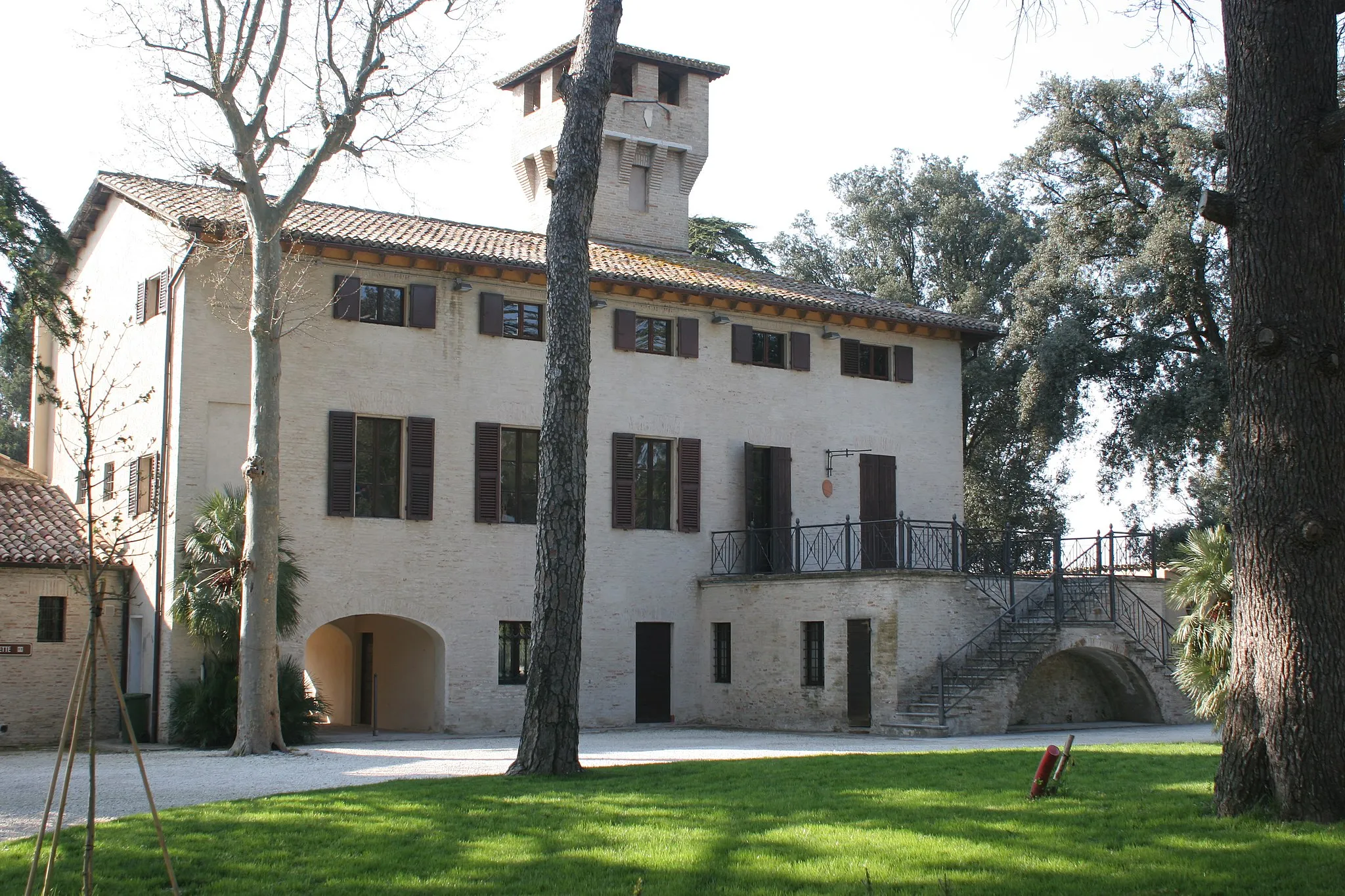 Photo showing: Villa Nappi a Polverigi sede di Inteatro