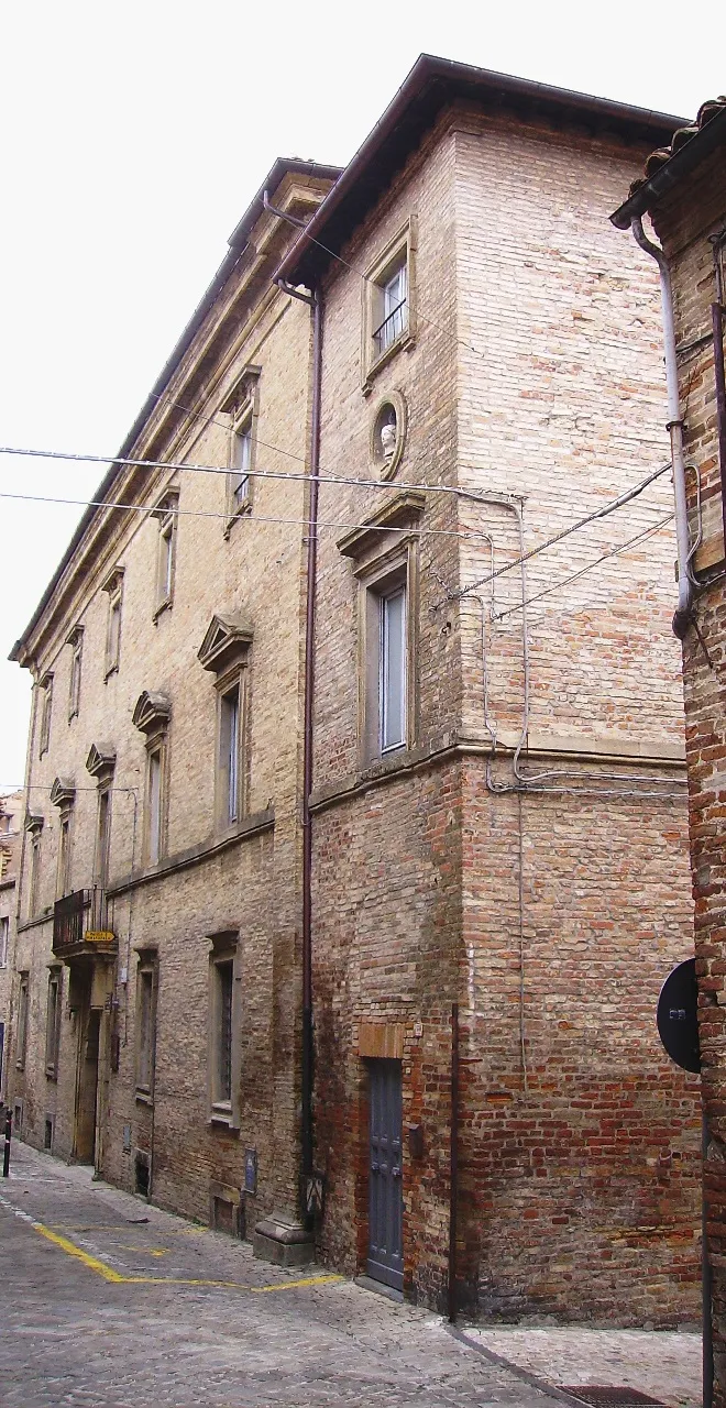 Photo showing: Palazzo Bonomi-Gera (Ripatransone)
