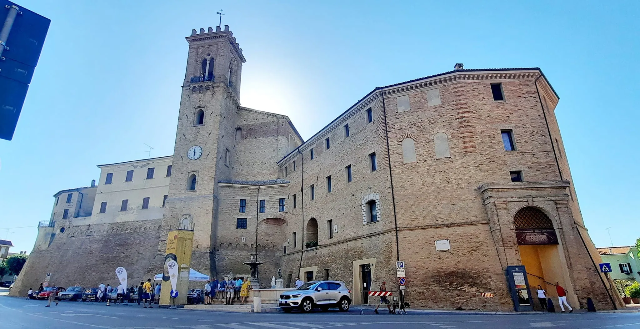 Photo showing: Cinta Muraria dell'Antico Castello.