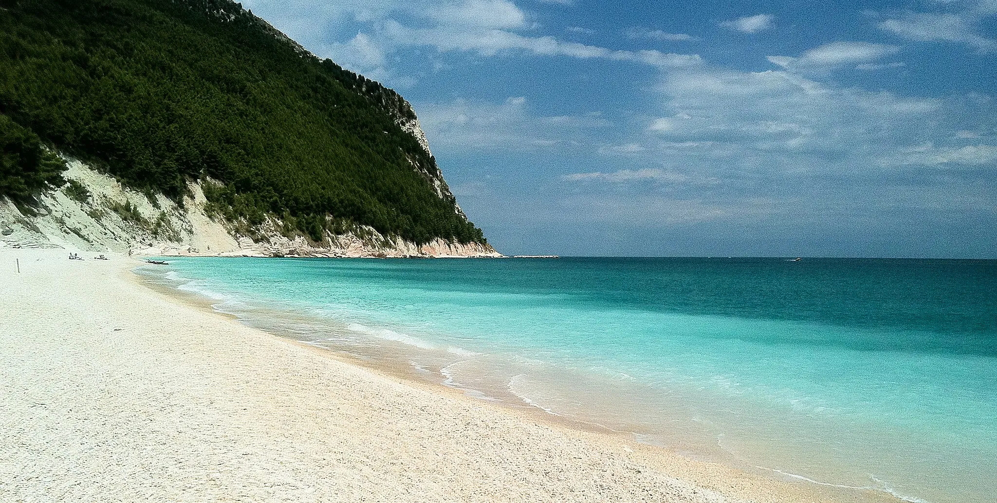 Photo showing: Spiaggia di Sirolo, Italia.