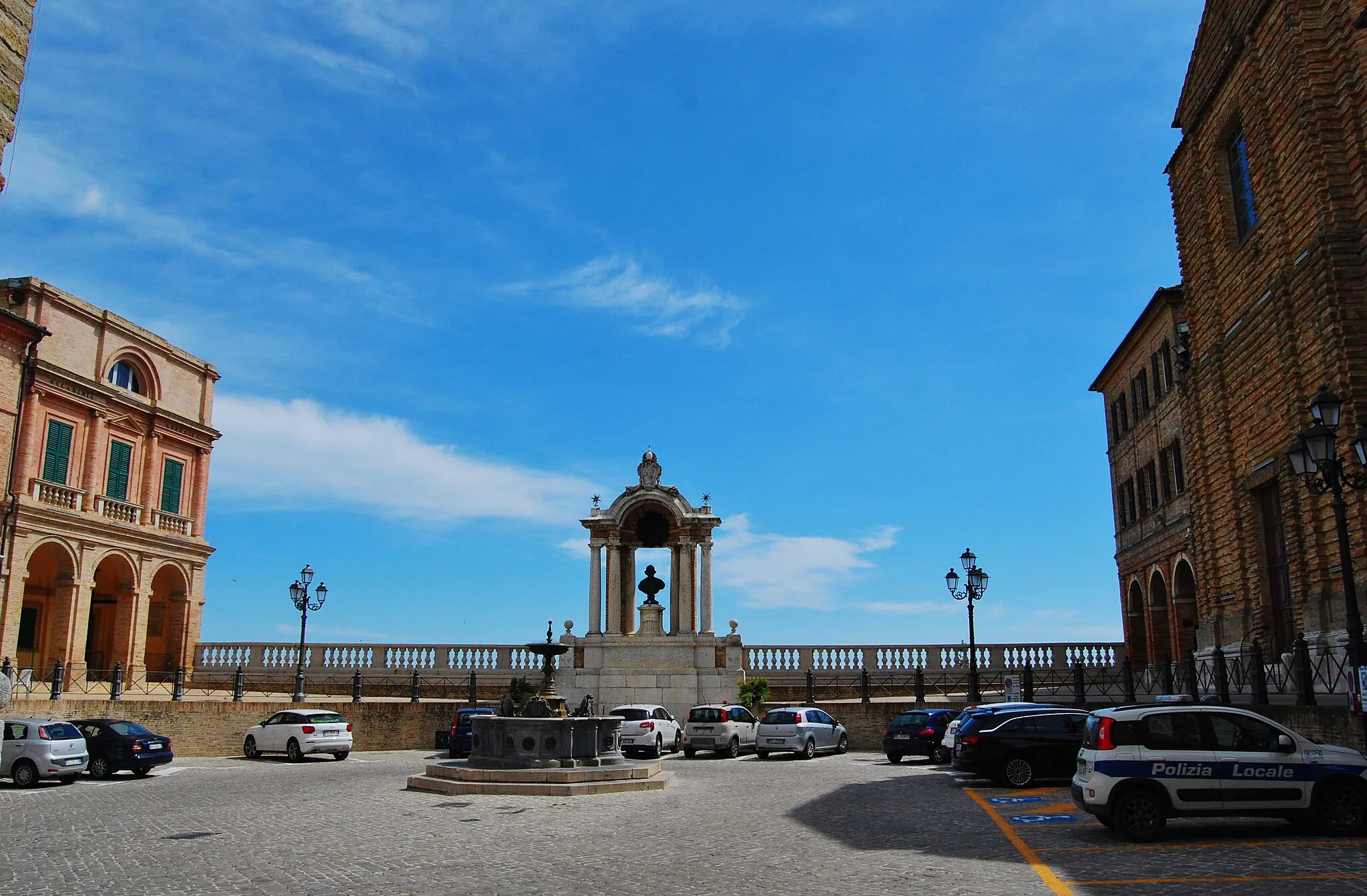 Photo showing: Piazza della Repubblica