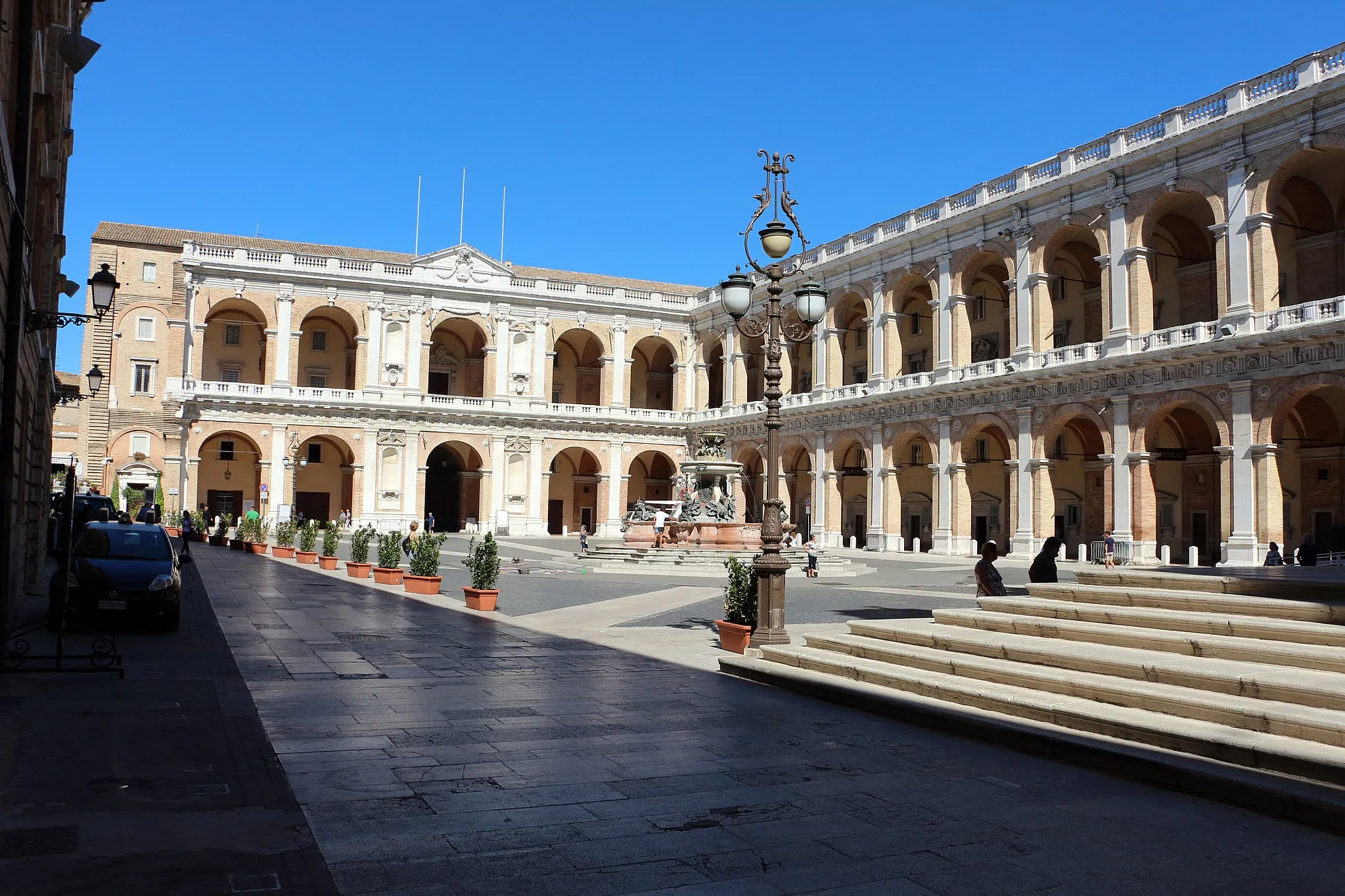 Photo showing: Santuario della Santa Casa (Loreto)