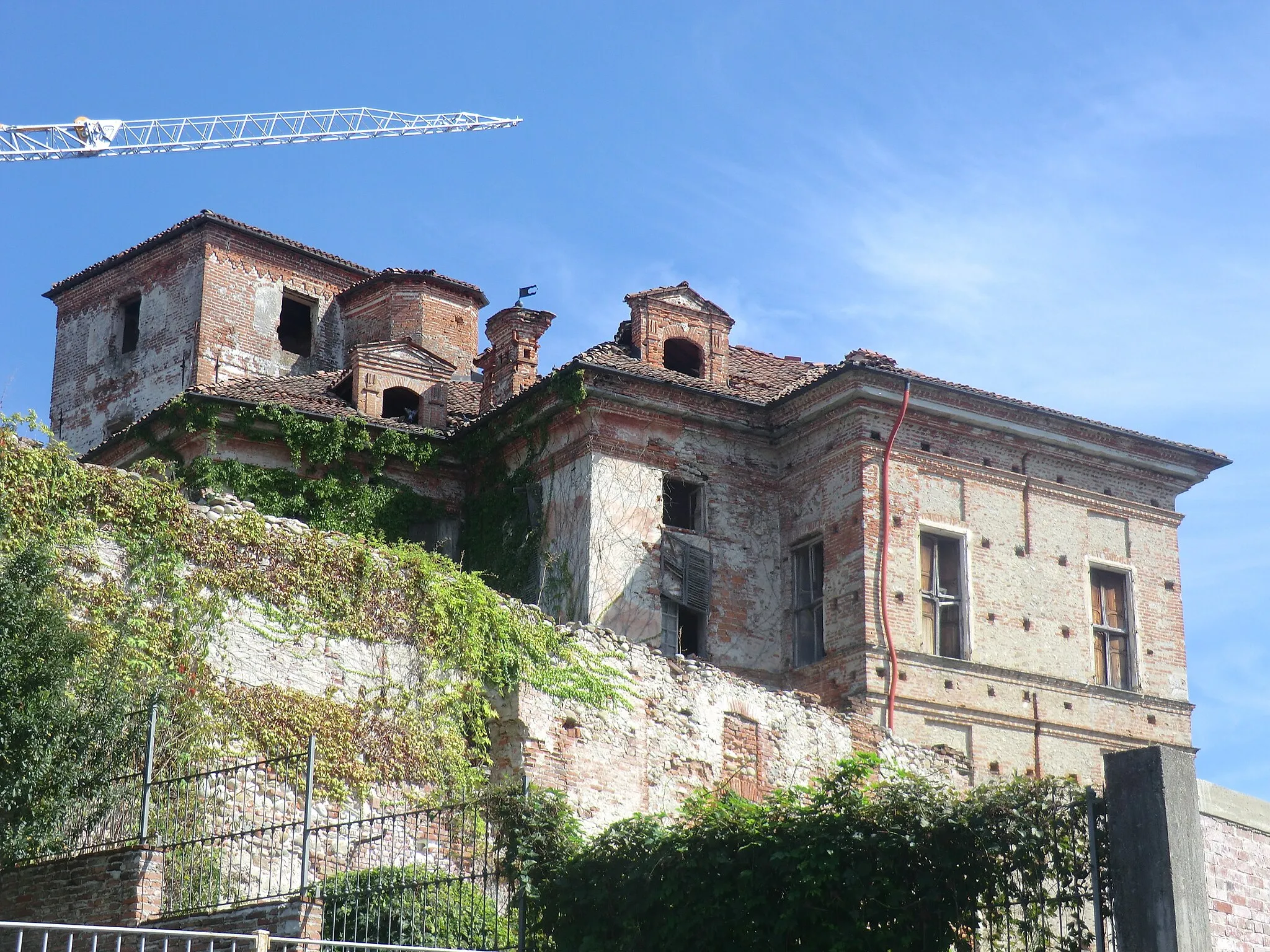 Photo showing: Beinette: castello (sec. XI - XVIII)