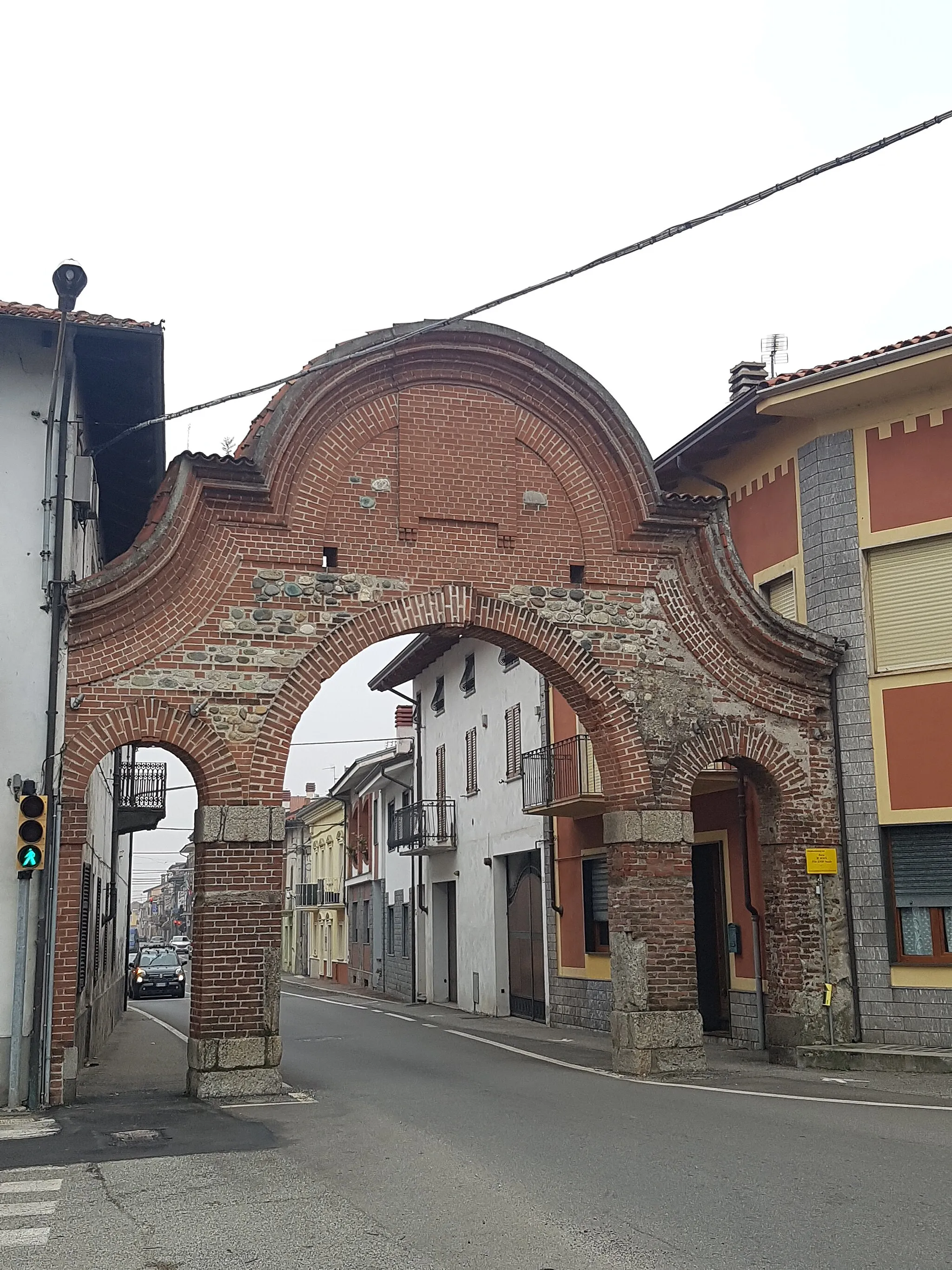 Photo showing: Porta d'Alice, Borgo d'Ale, Piemonte