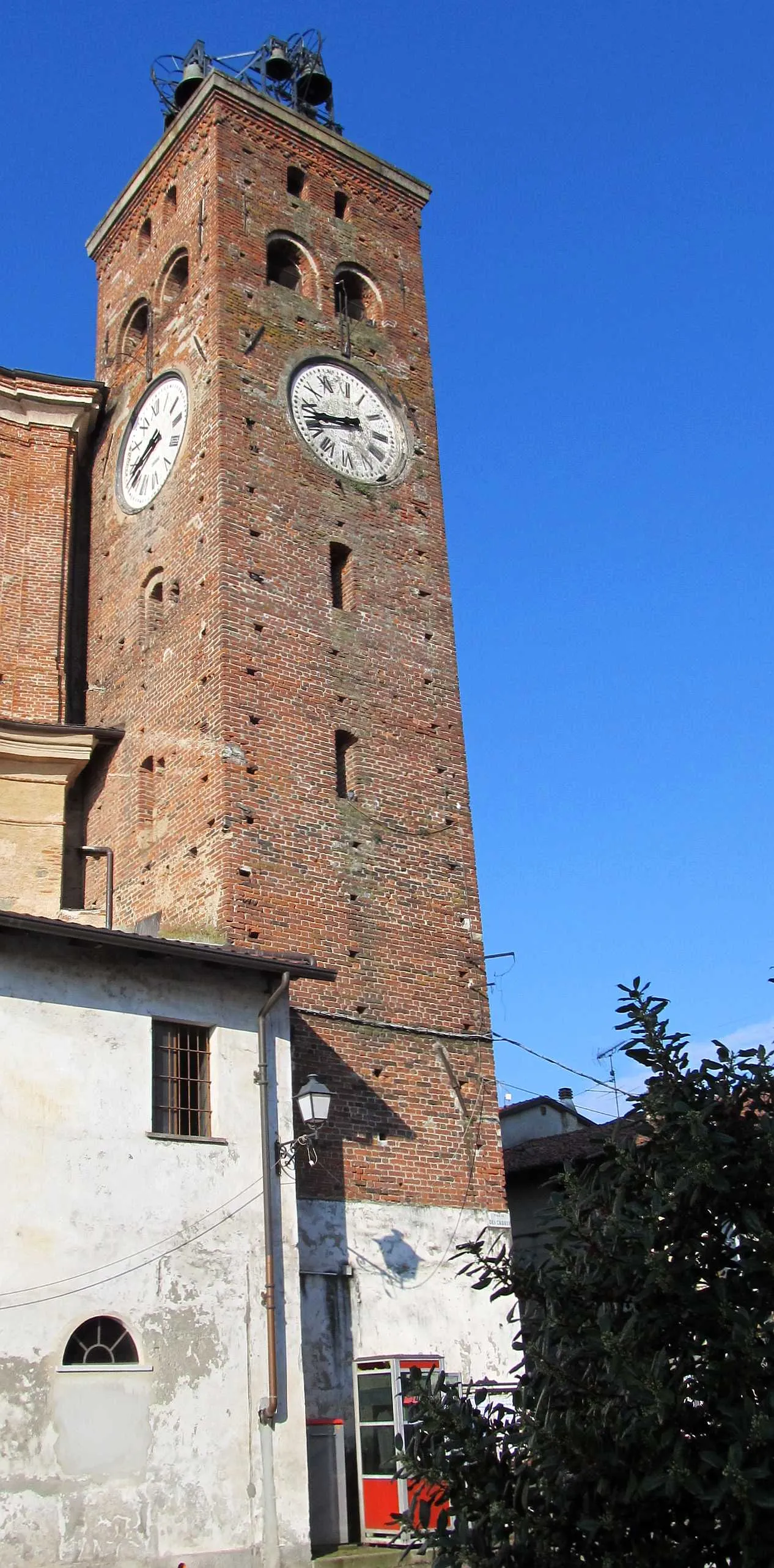 Photo showing: Borgo D'Ale (VC, Italy): church  tower