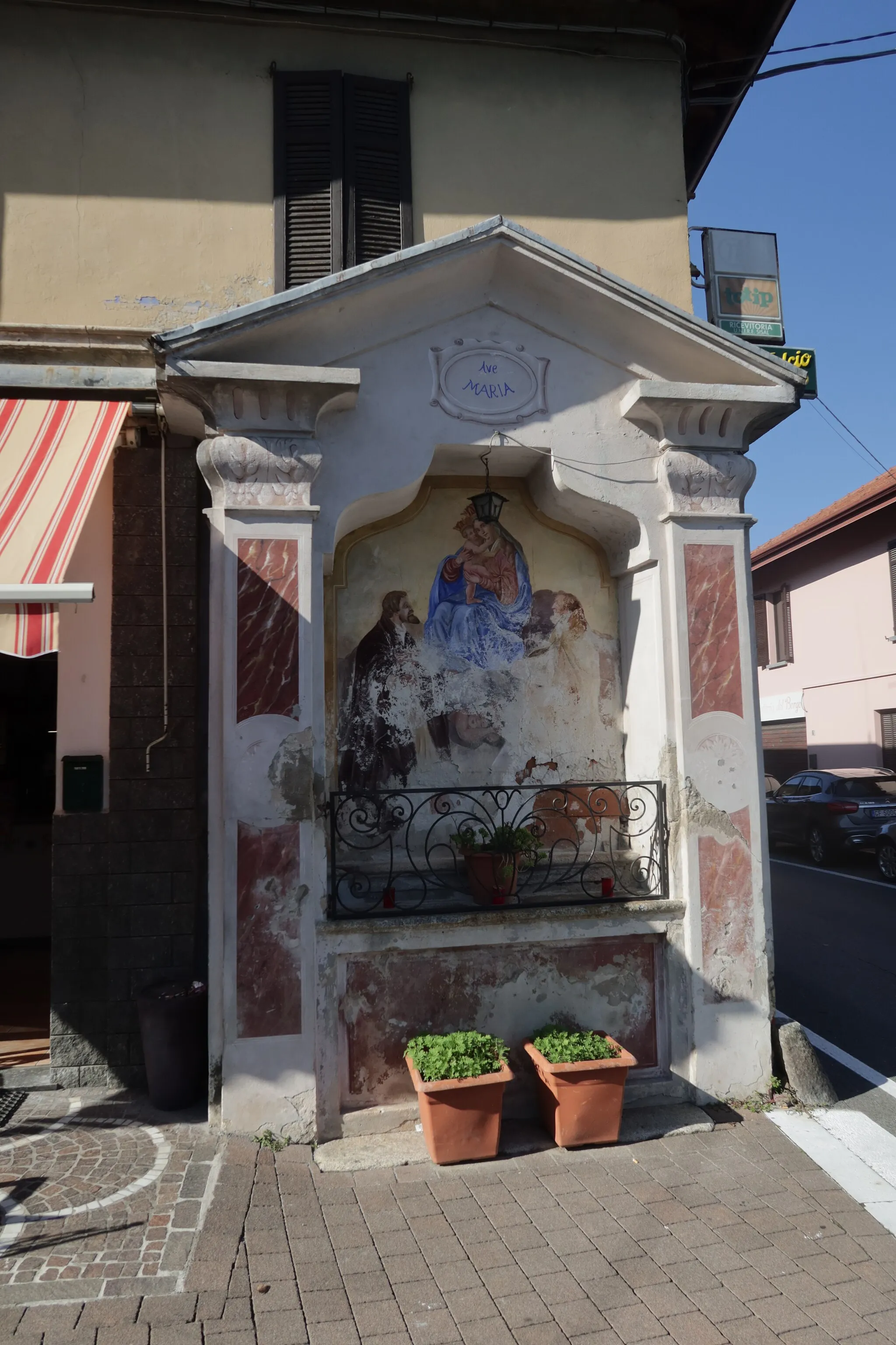 Photo showing: Borgo Ticino Edicola votiva Madonna delle Grazie