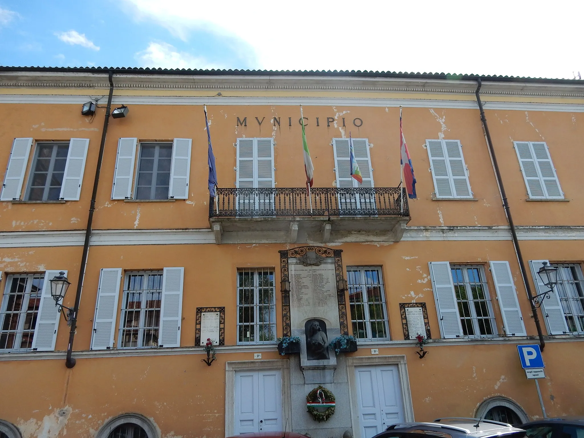 Photo showing: Municipio facciata