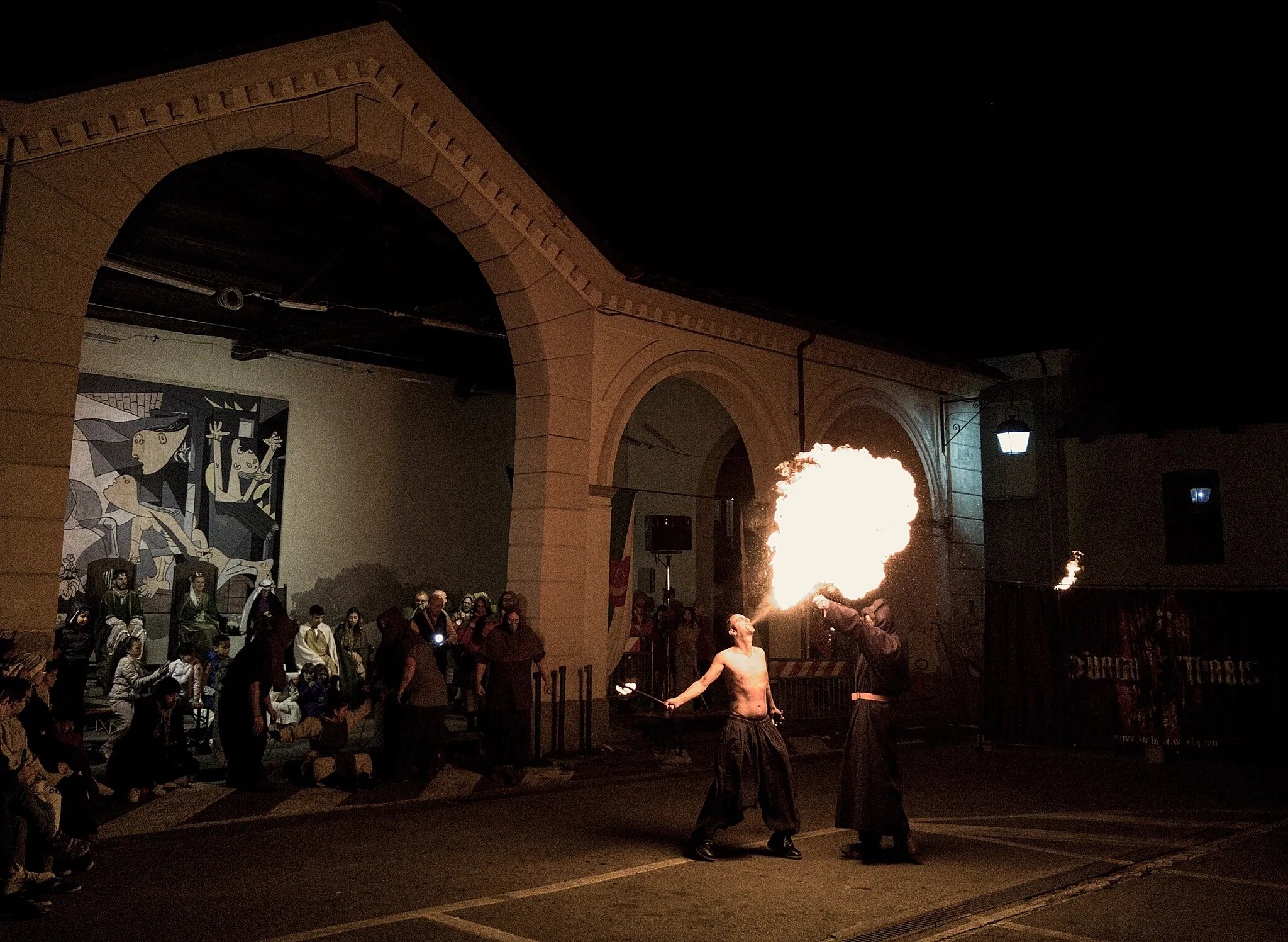 Photo showing: Fire show during Torneo di Maggio 2023, Cuorgnè (TO)