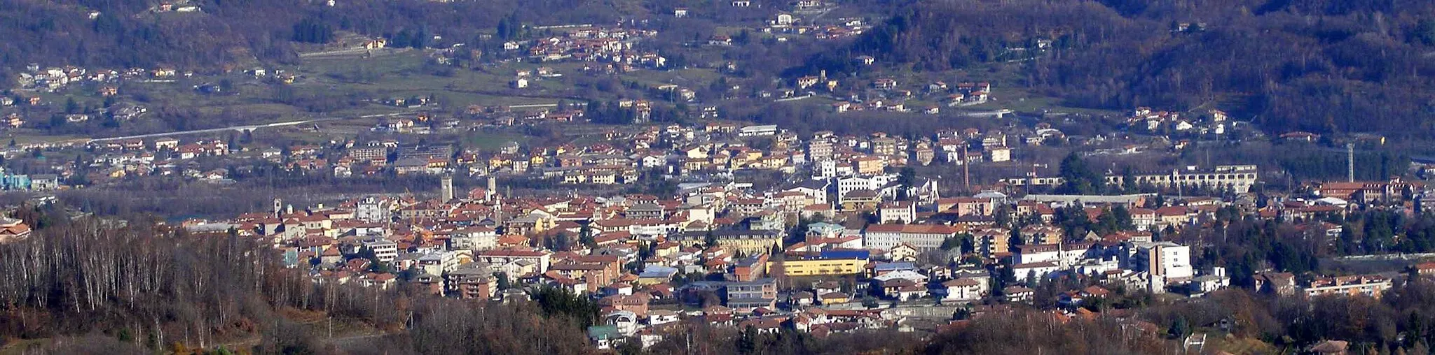 Photo showing: Panorama of Cuorgné (TO, Italy) from Belmonte sanctuary