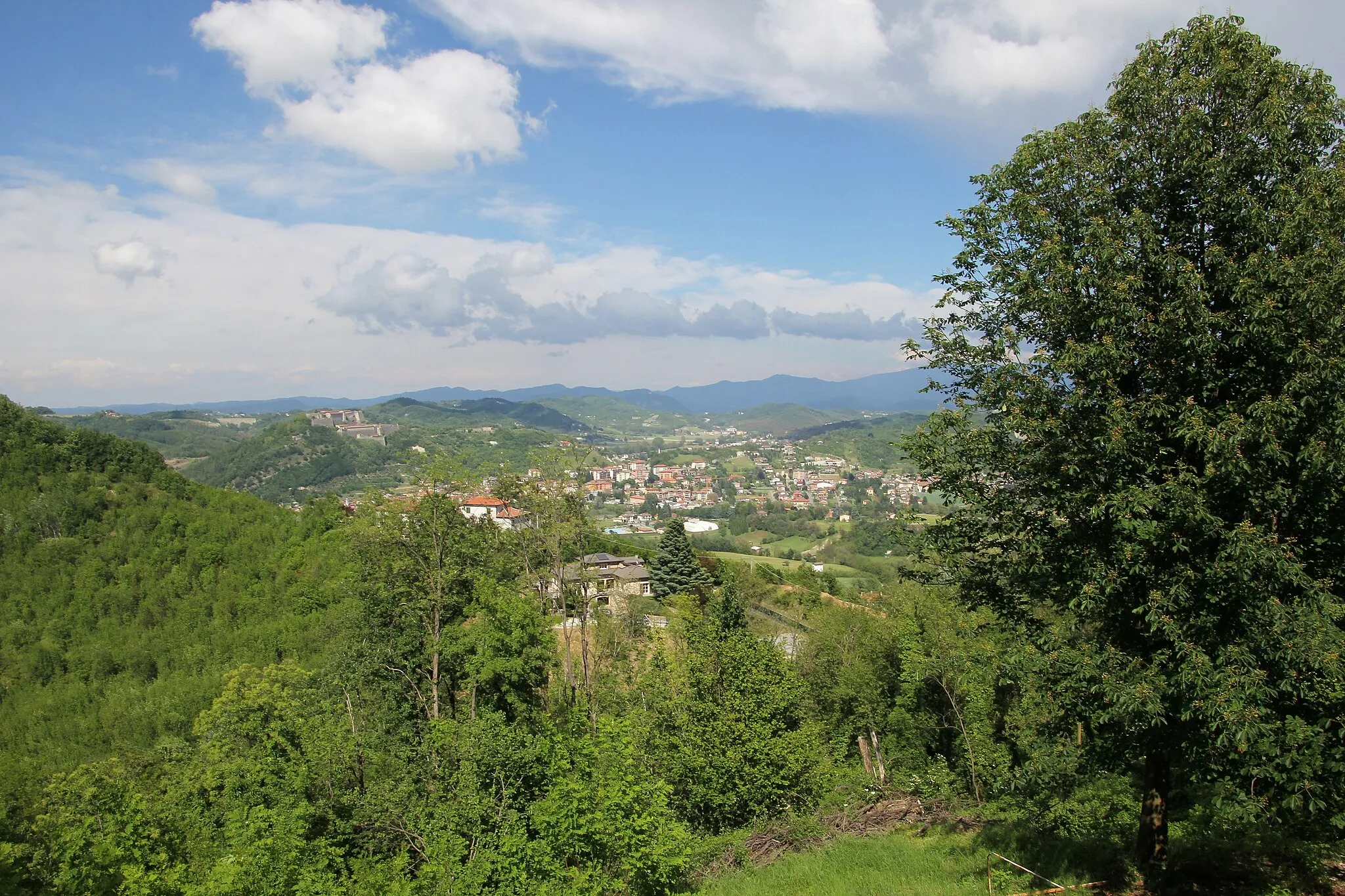Photo showing: Gavi, panorama