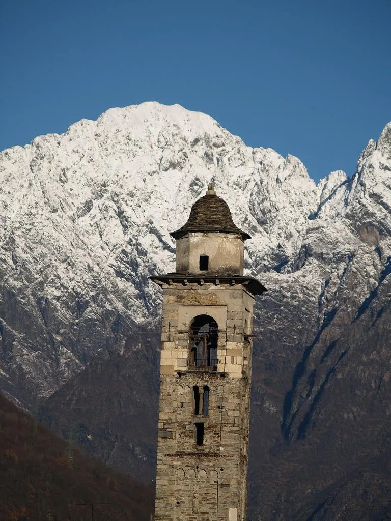 Photo showing: Chiesa di San Maurizio di Gravellona Toce, Piemonte, Italia 'l campanìn d'la geesa da San Murììs a Gravalùna