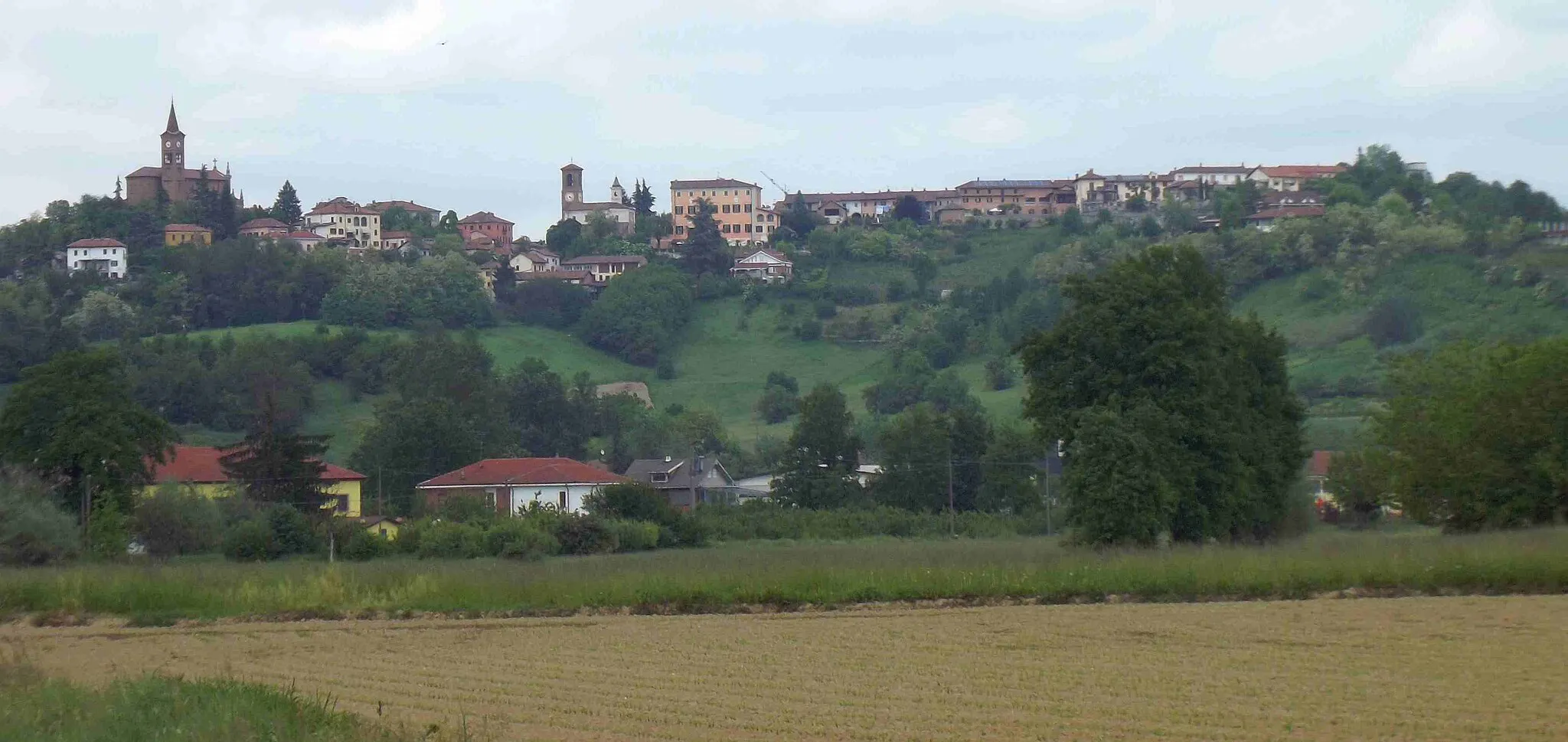 Photo showing: Isola d'Asti (AT, Italy): panorama
