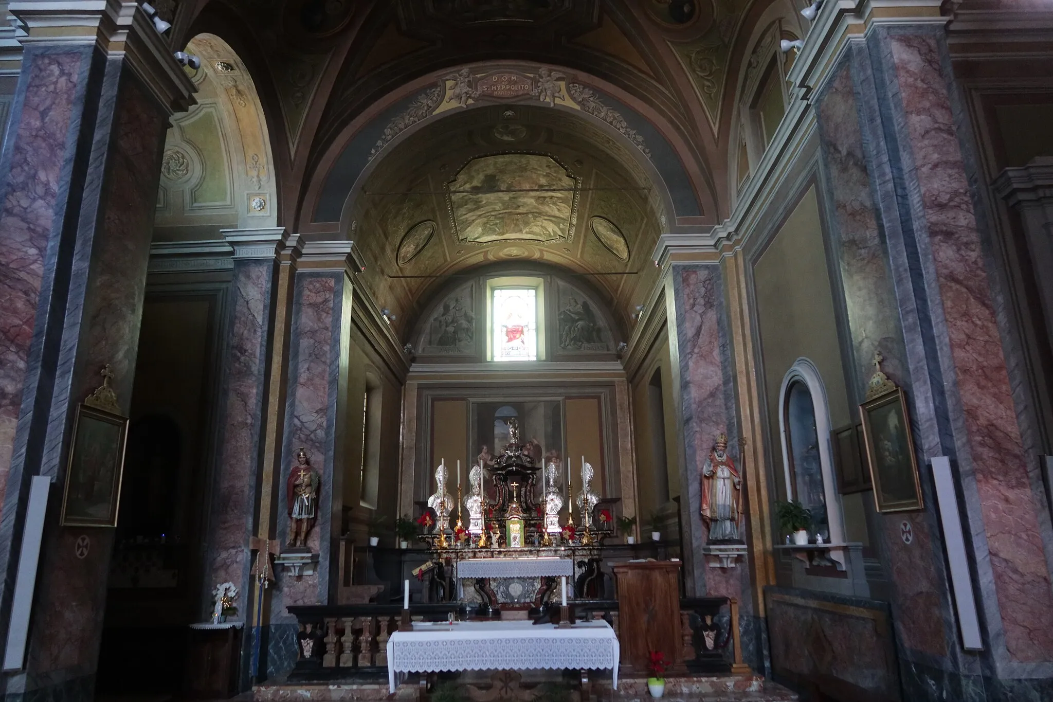 Photo showing: Lumellogno Chiesa dei Santi Ippolito e Cassiano