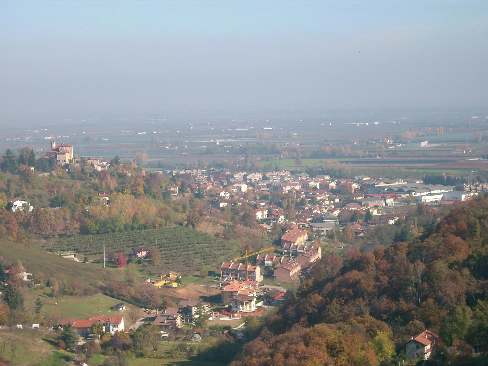 Photo showing: Panorama di Manta, Piemonte, Italia