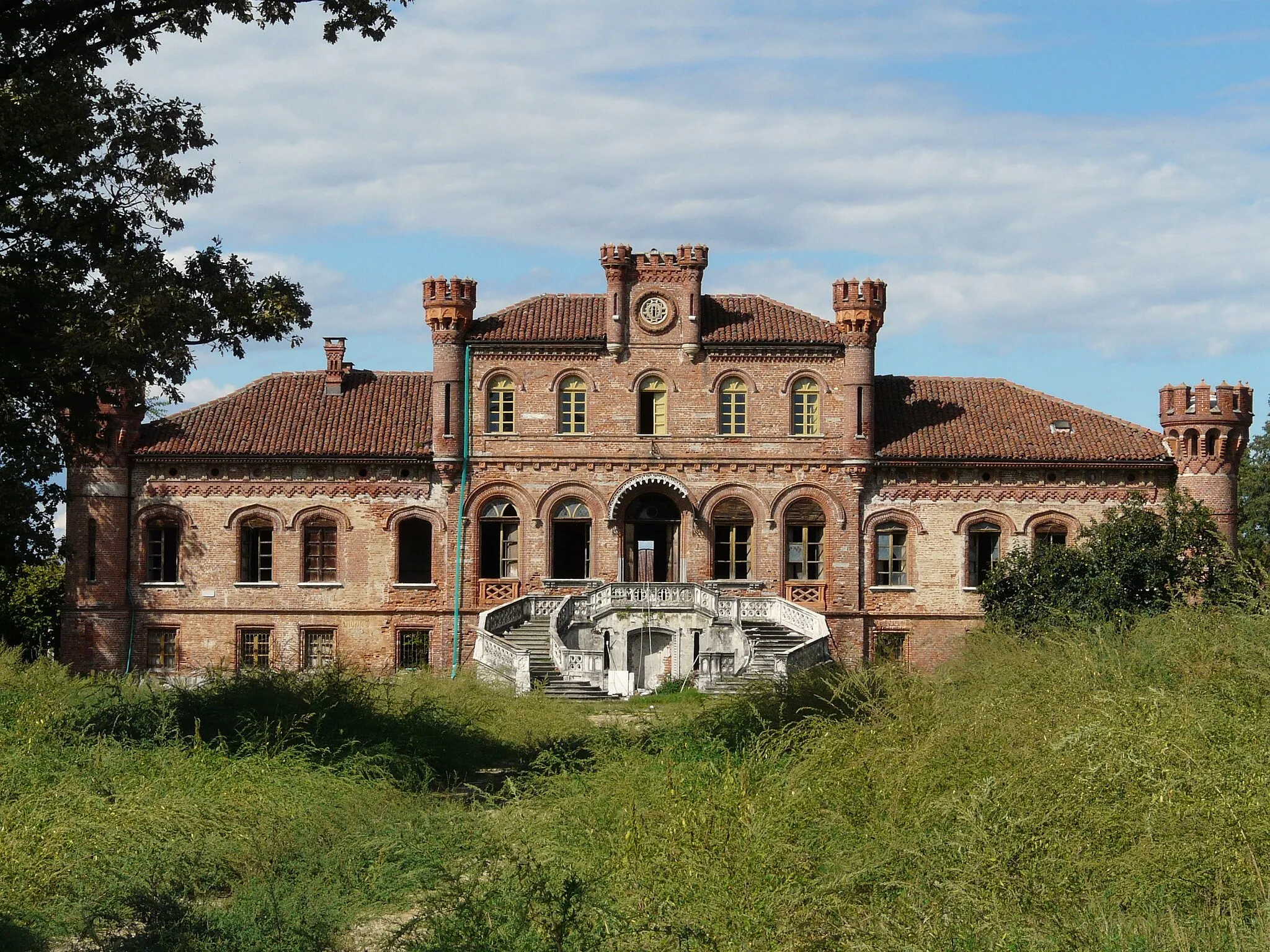 Photo showing: Castello neogotico, Marene, Piemonte, Italia