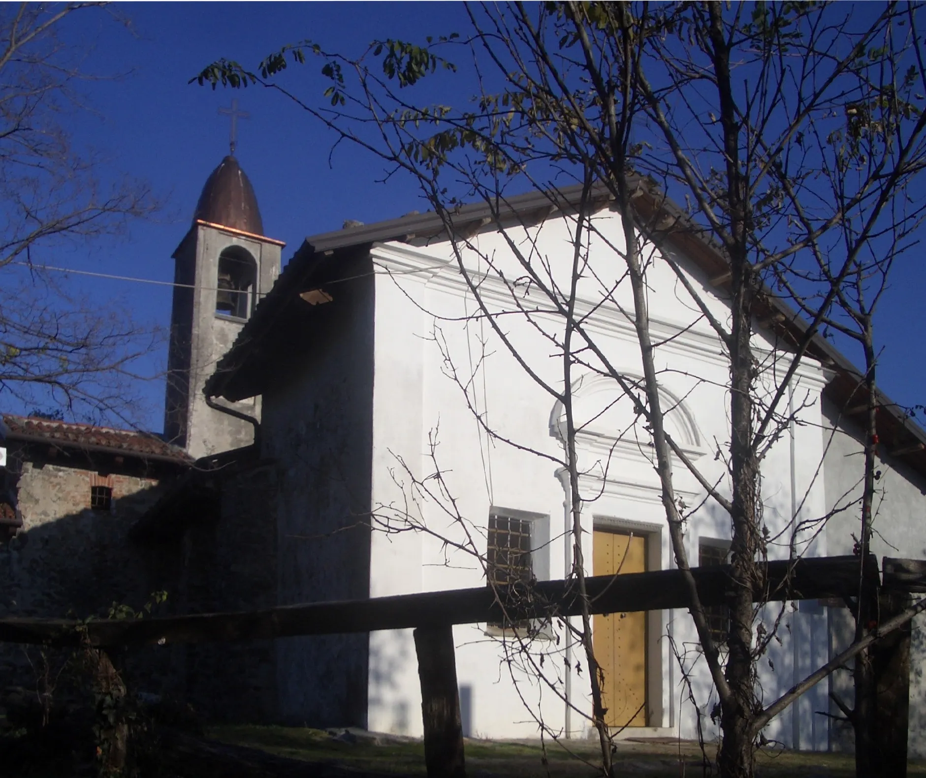 Photo showing: ”St. Gratus Chapel”, Pavone Canavese, Turin, Italy.