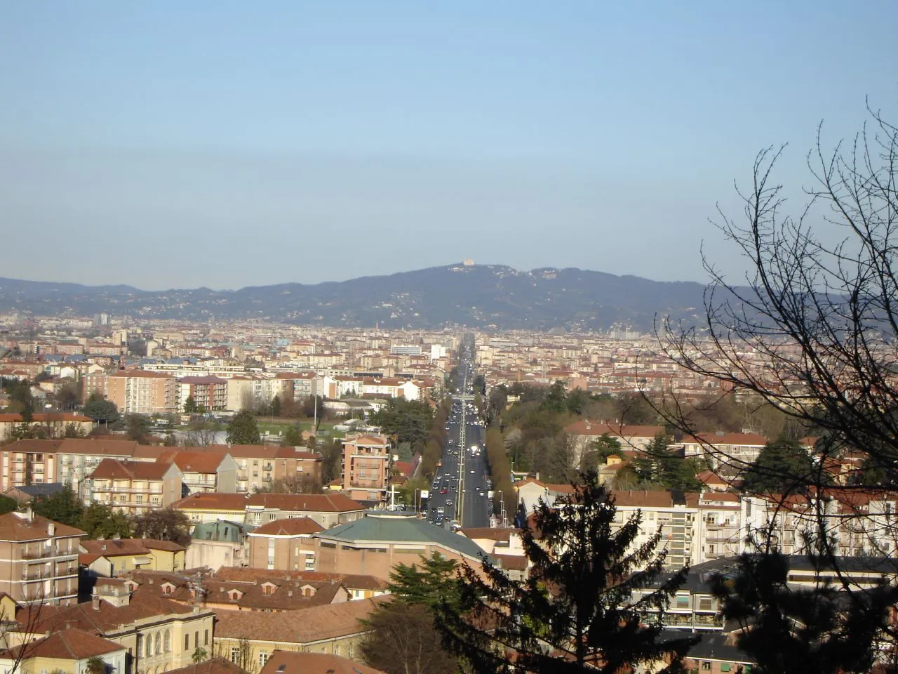 Photo showing: Corso Francia between Rivoli and Turin