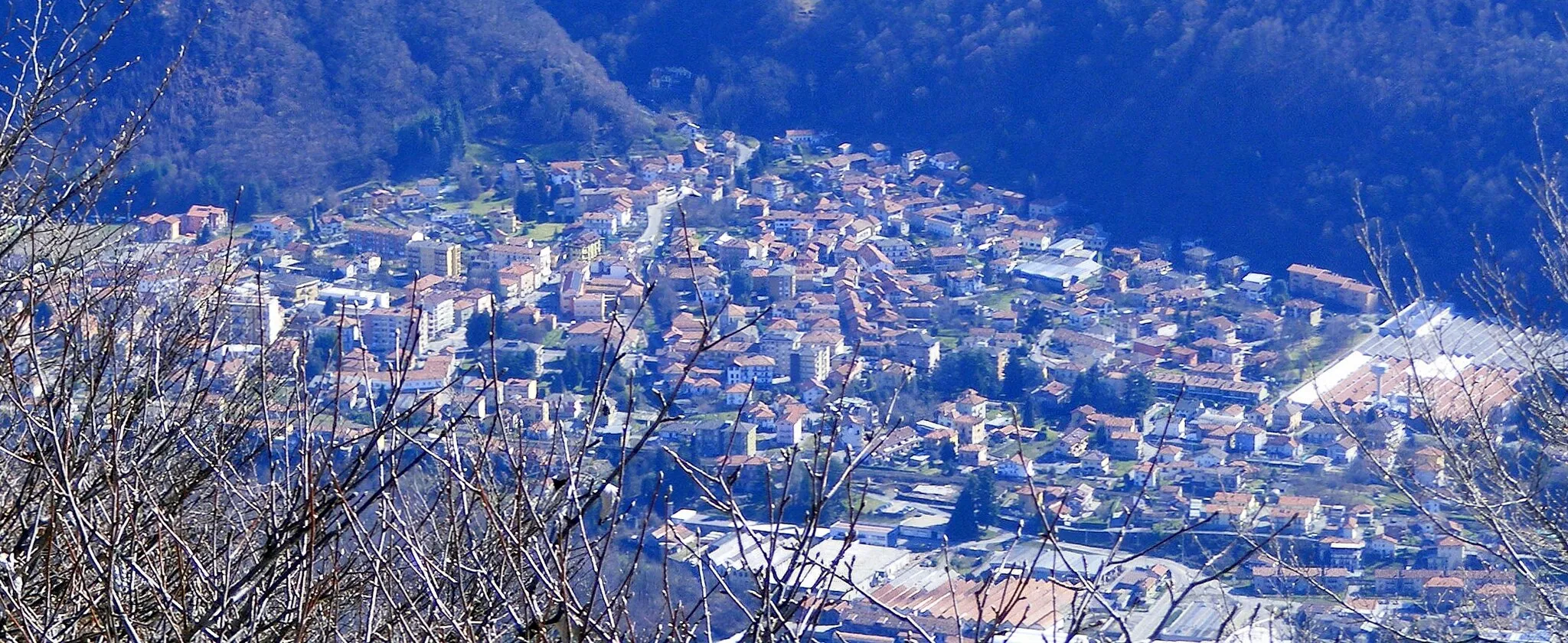 Photo showing: Quarona (VC, Italy): panorama from Mount Tovo (1.386 m)