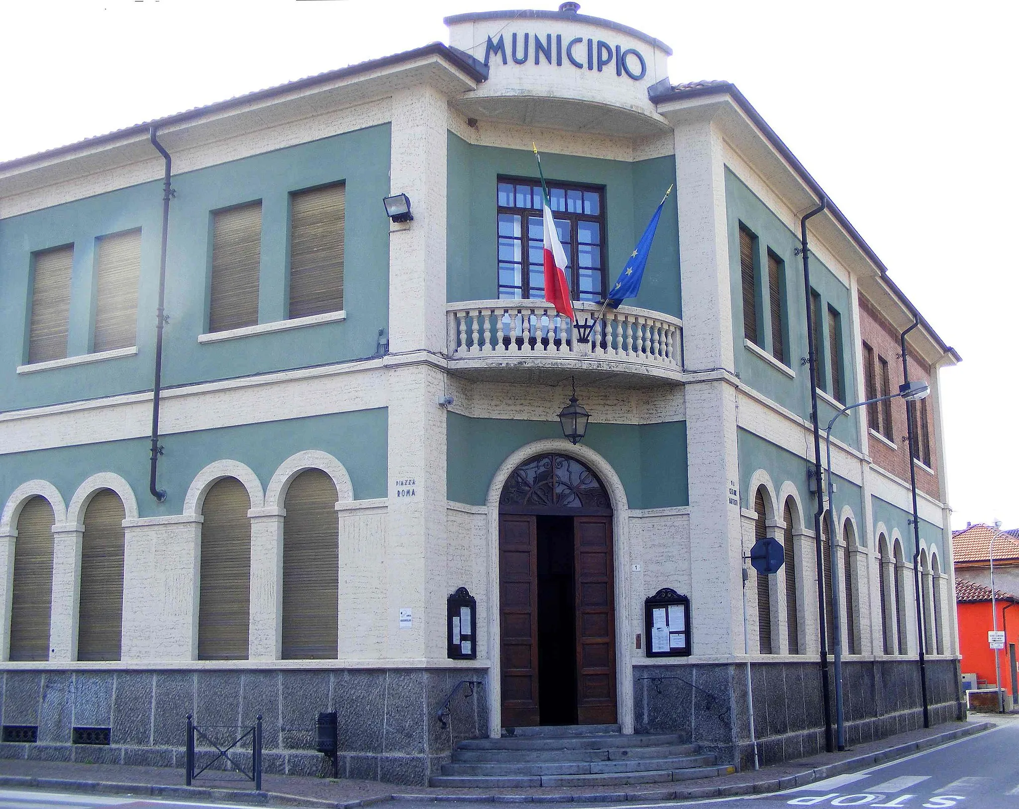 Photo showing: Rondissone  (TO, Italy): town hall