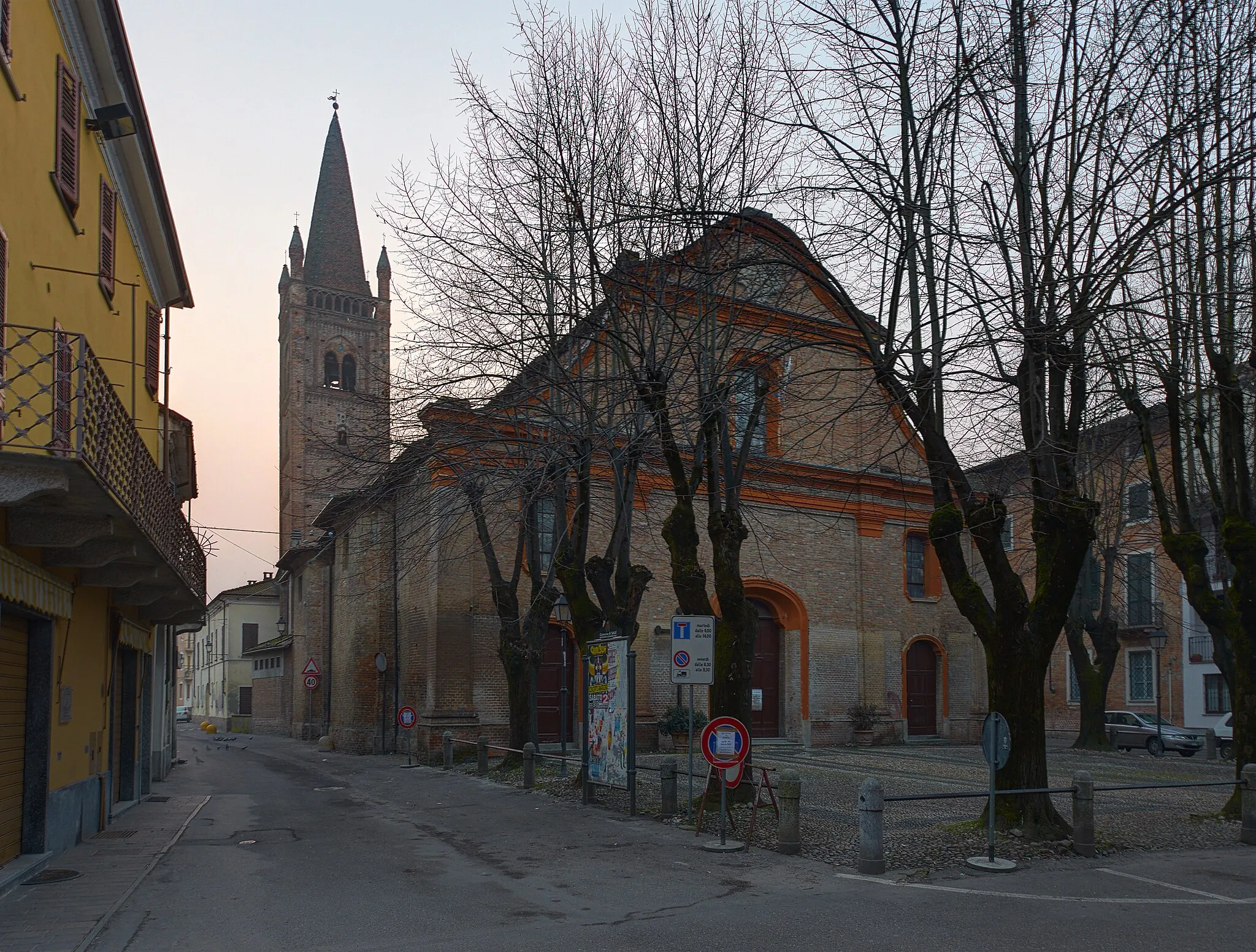 Photo showing: Chiesa di San Giovanni, vista di tre quarti