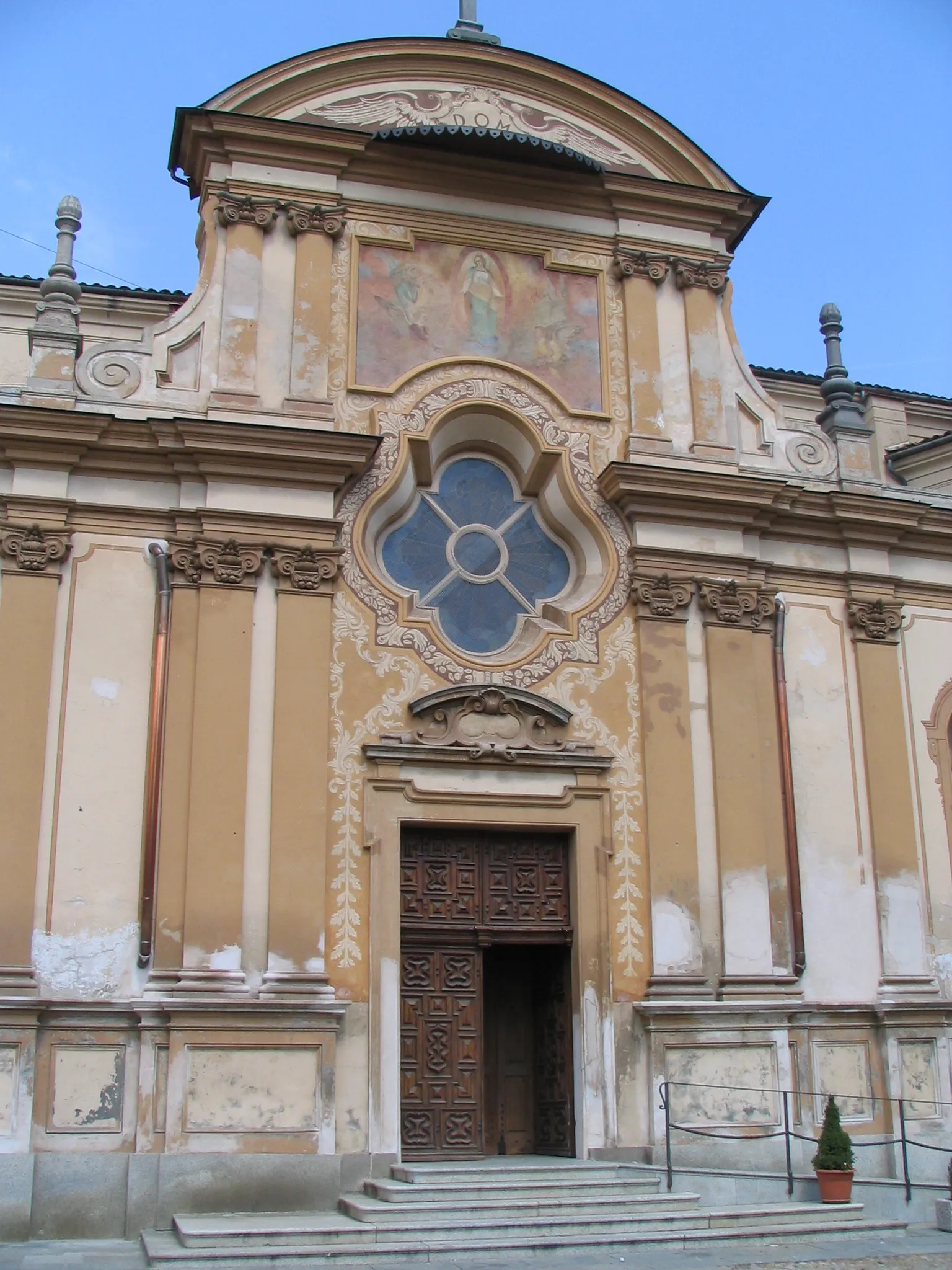 Photo showing: S.Damiano d'Asti, SS.Cosma e Damiano church