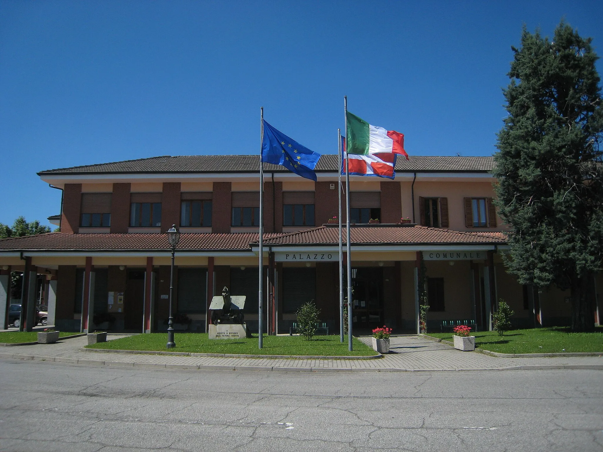 Photo showing: San Giusto Canavese (provincia di Torino): il Palazzo Comunale