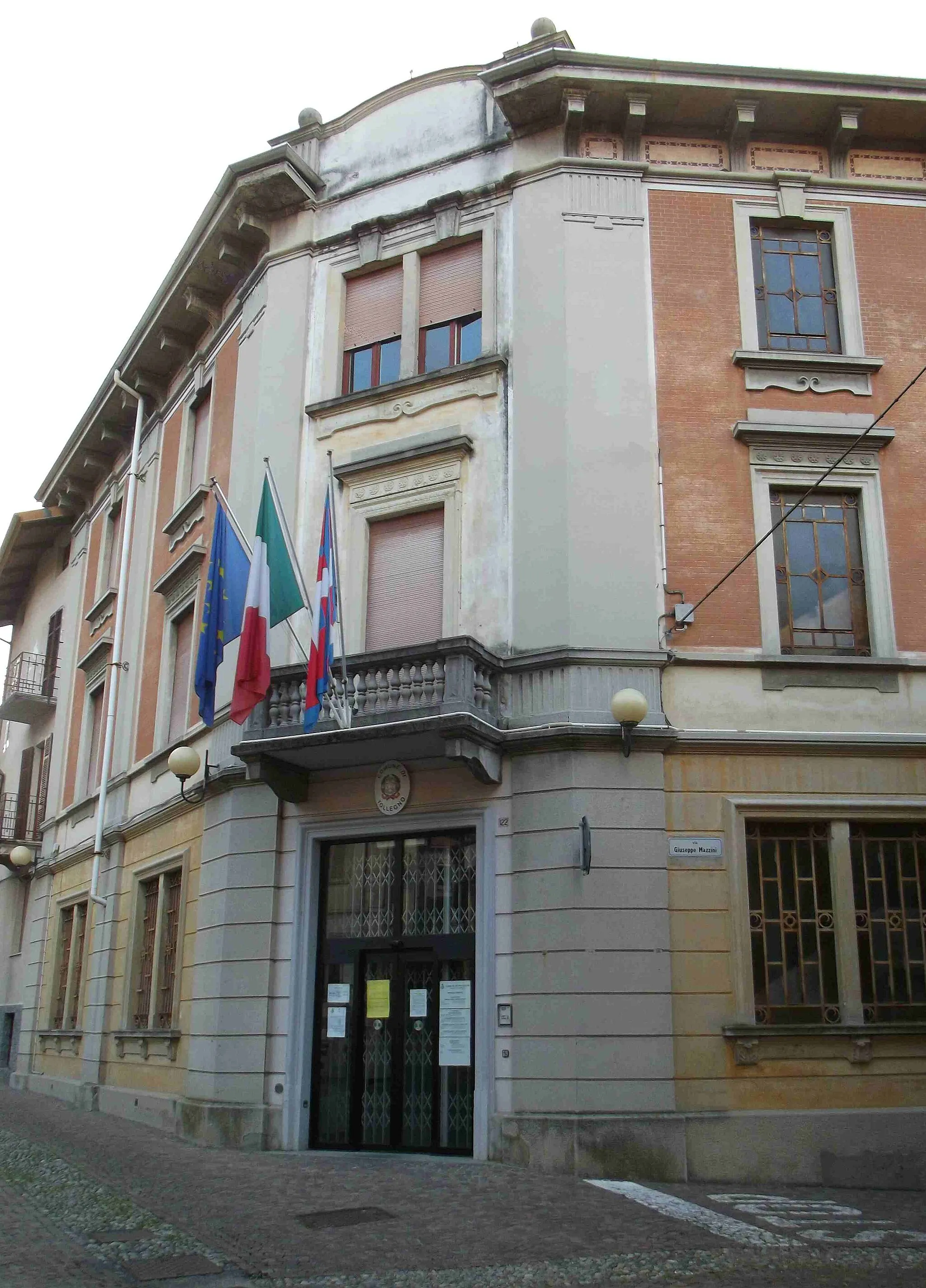 Photo showing: Tollegno (BI, Italy): town hall