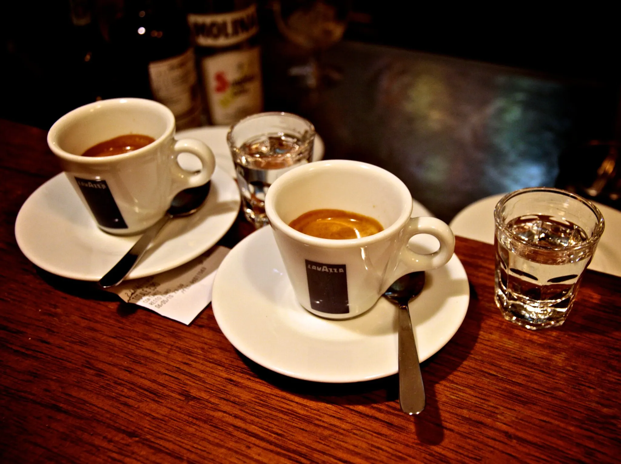 Photo showing: Caffè corretto: espresso and sambuca
Français : Caffè corretto : expresso et sambuca