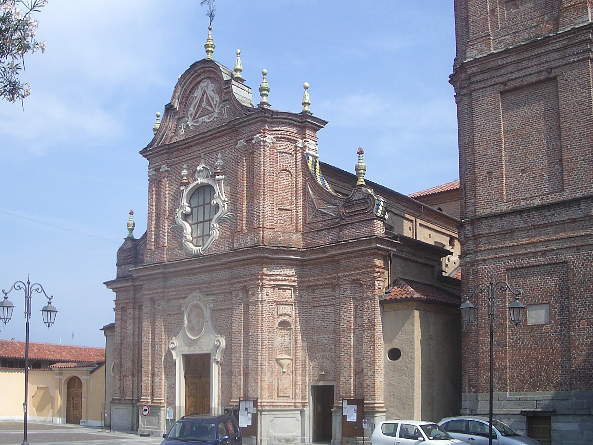 Photo showing: Valperga (TO), The parish church dedicated to Holy Trinity