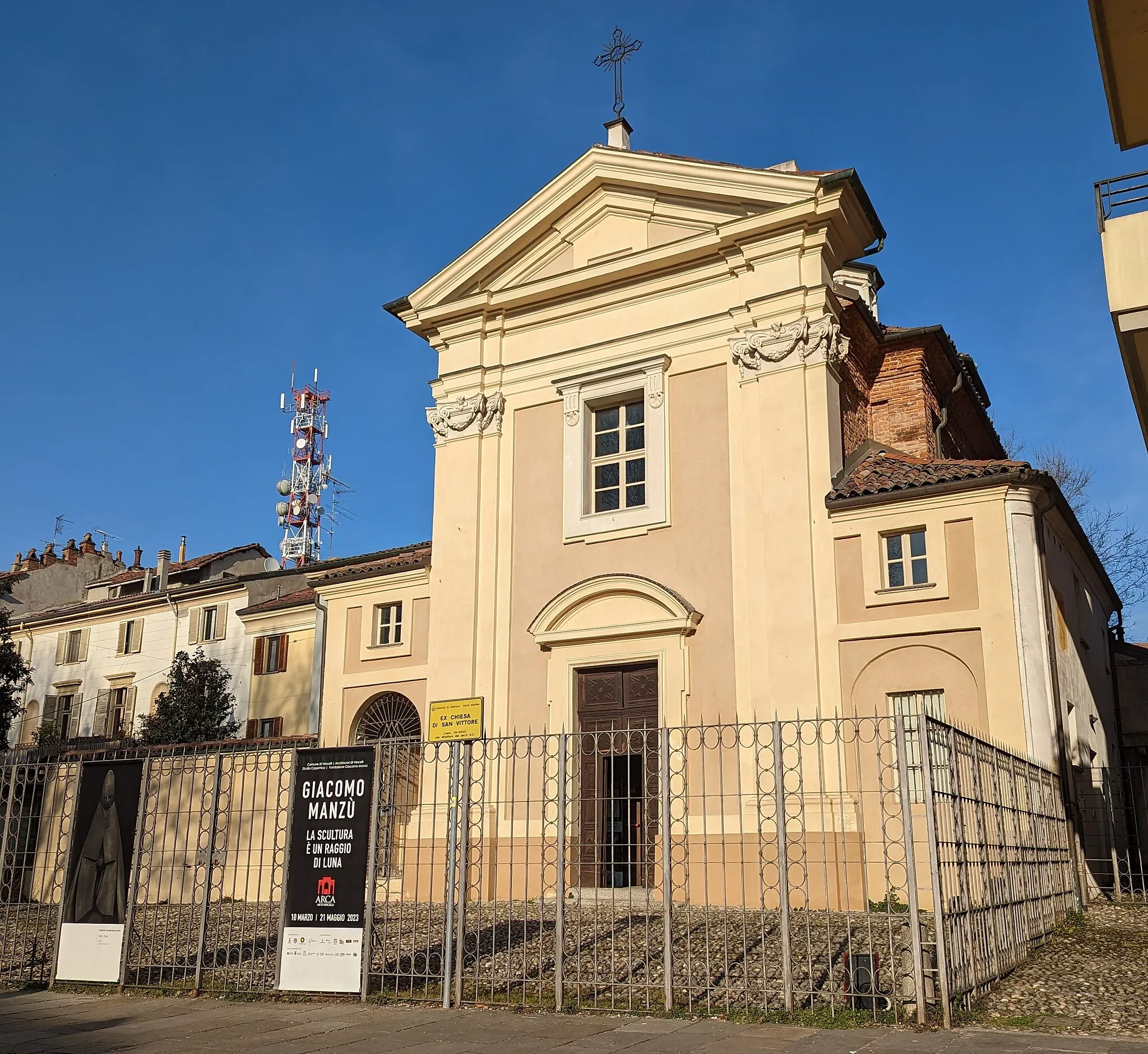 Photo showing: ex chiesa a Vercelli