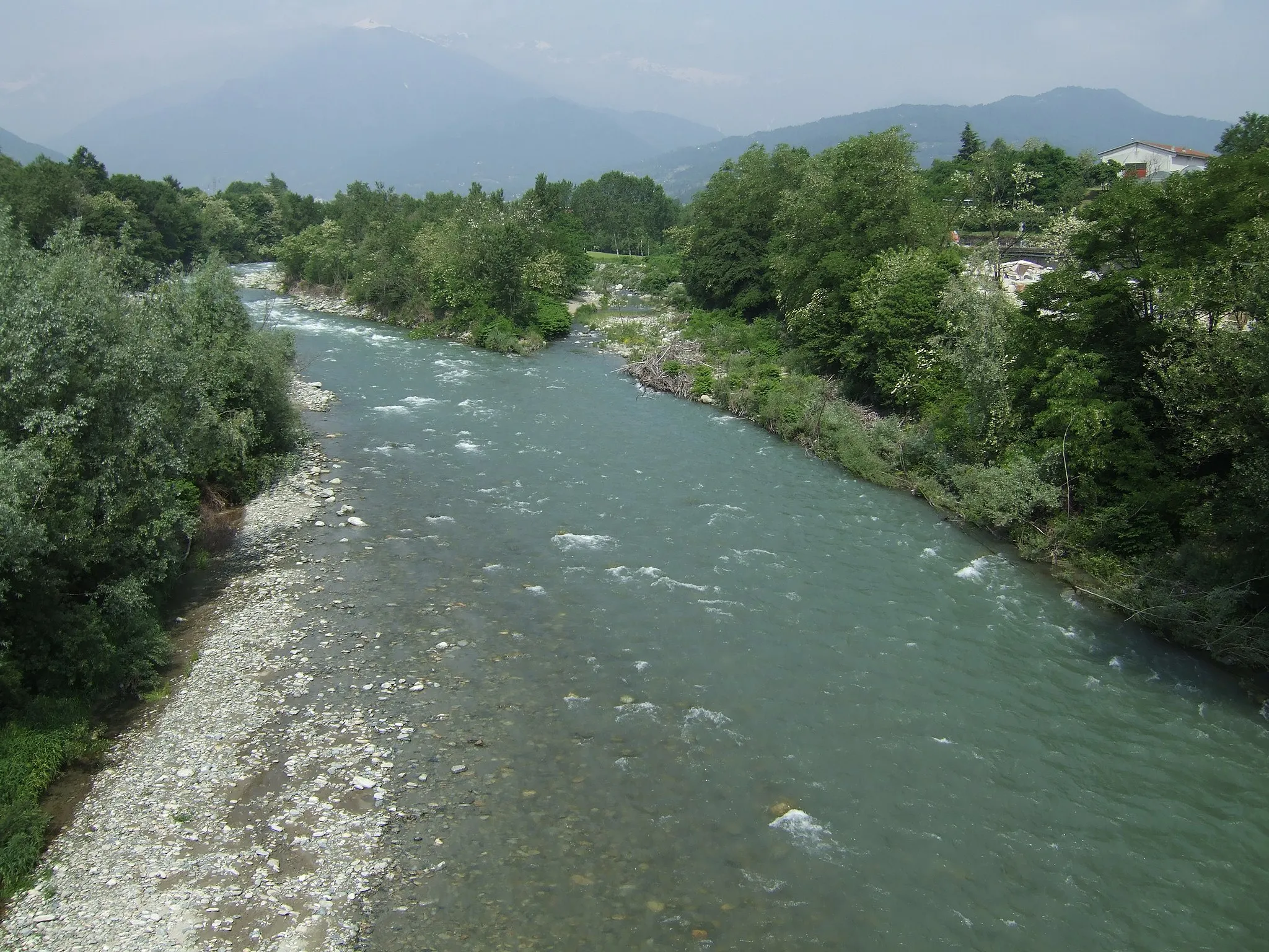 Photo showing: River Pellice from the Bibiana bridge