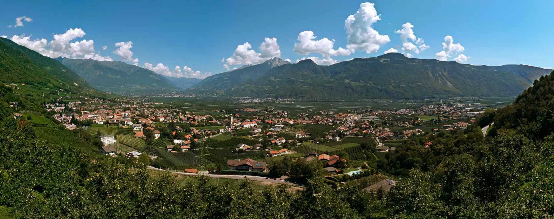 Photo showing: Lana bei Meran, Südtirol, Italien/Lana near Merano, Alto Adige, Italy