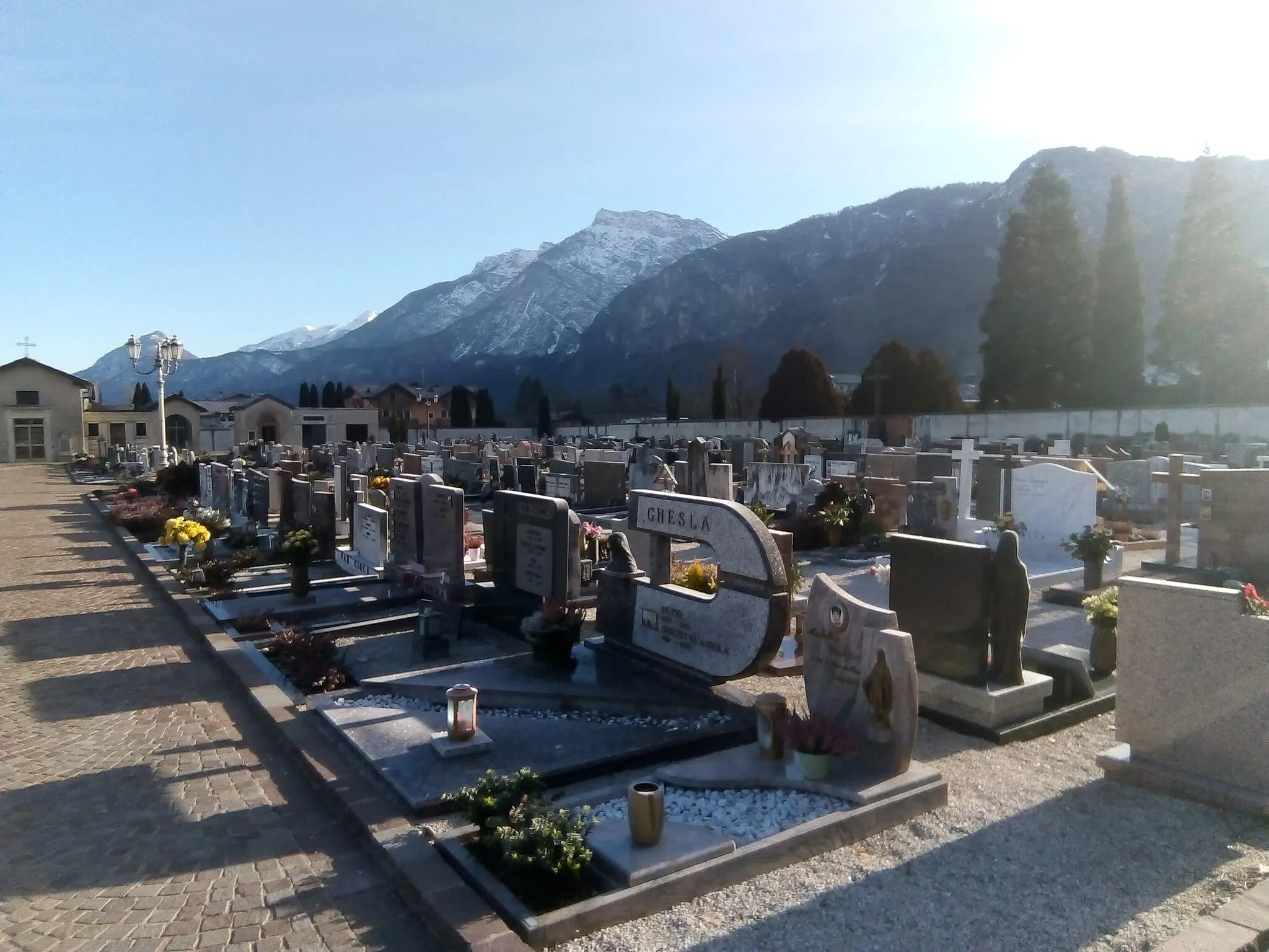 Photo showing: Cimitero di Caldonazzo, in provincia autonoma di Trento