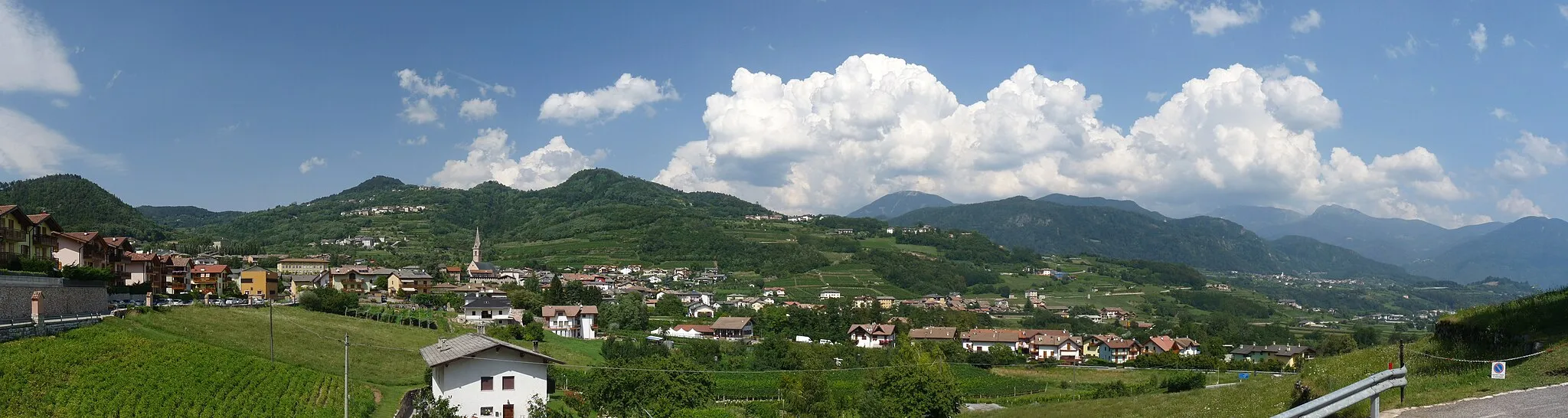Photo showing: Civezzano (Italy, province of Trento): panorama