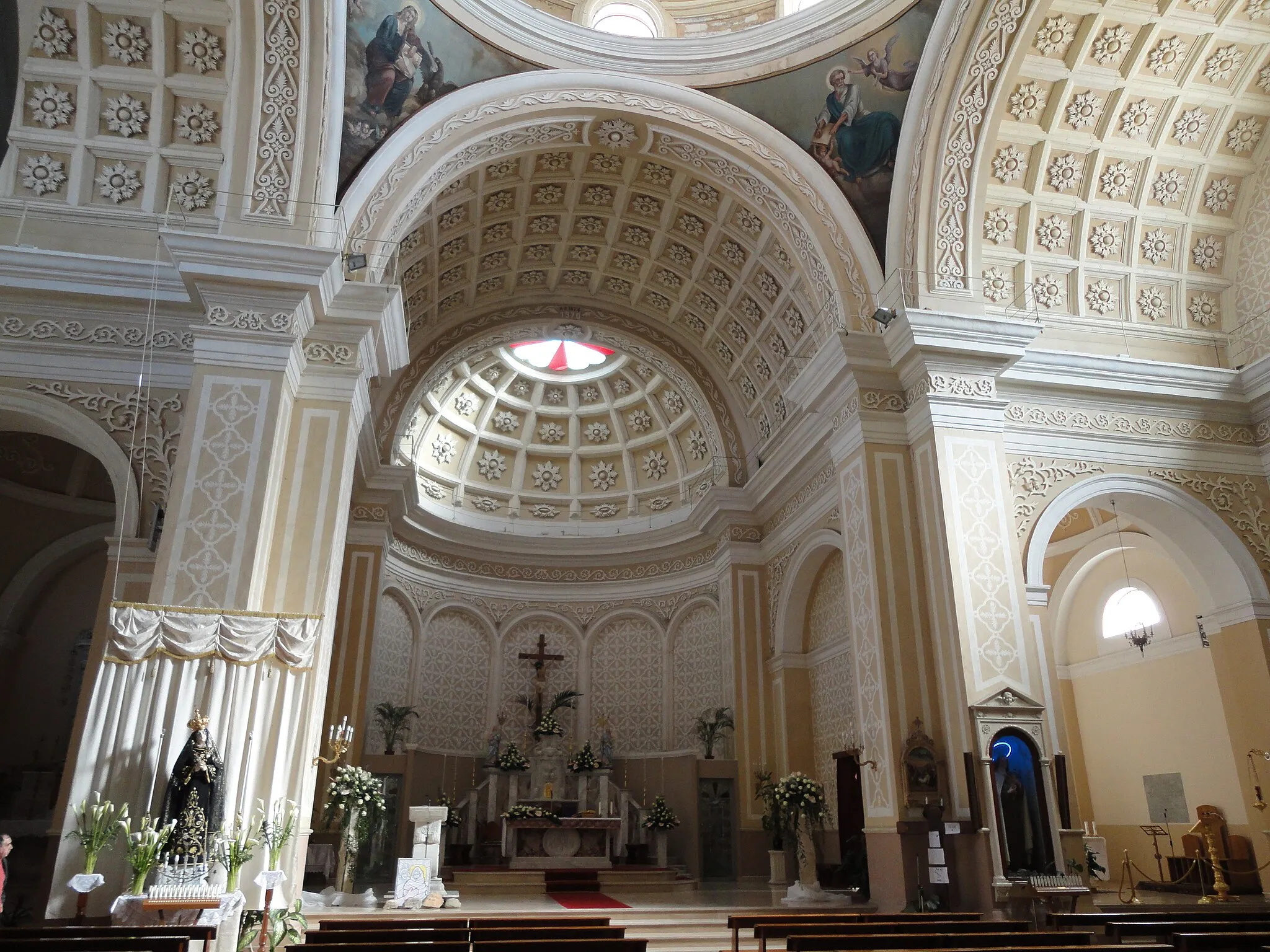 Photo showing: Interno chiesa dell'Addolorata Alezio, Lecce