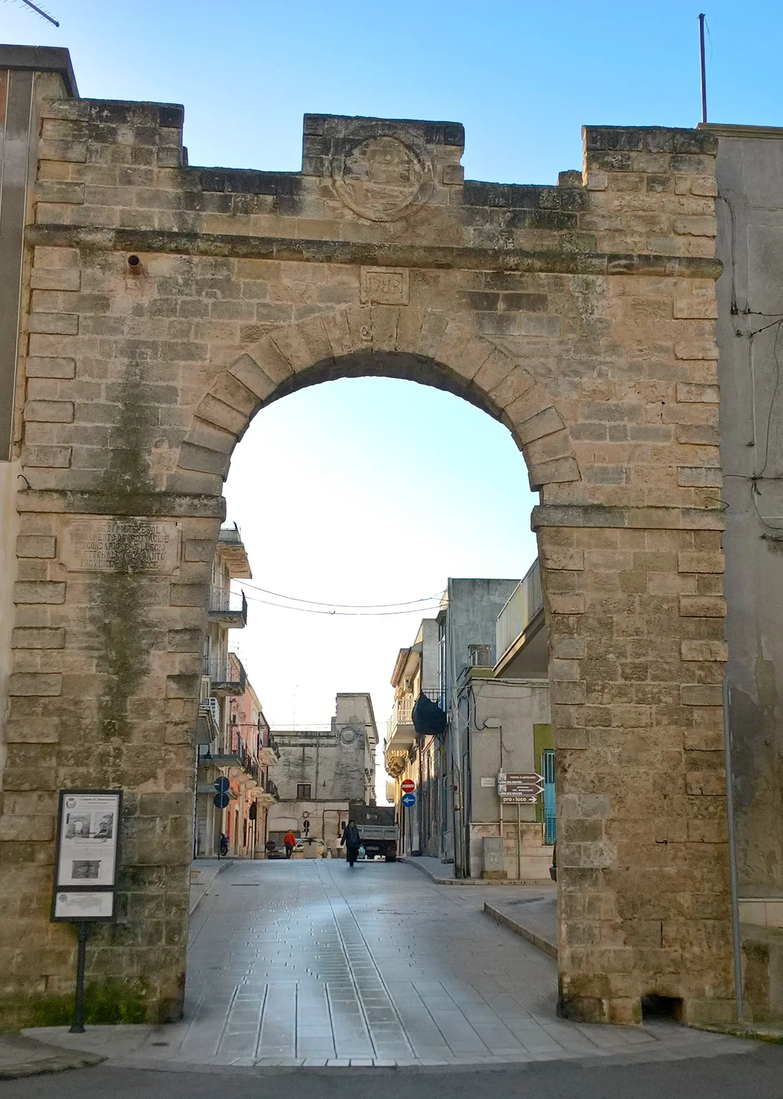 Photo showing: Porta San Martino