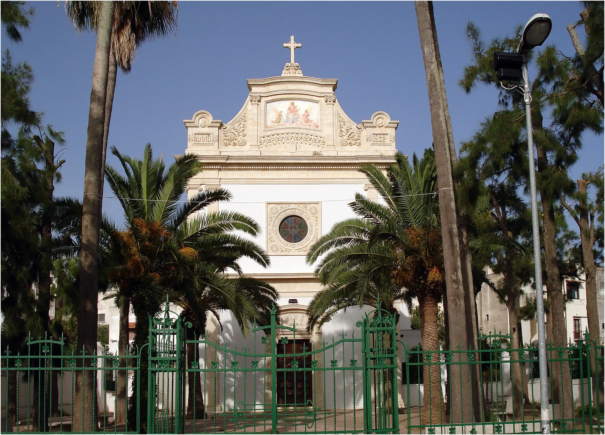 Photo showing: Esterno del santuario dedicato alla Madonna della Neve. Neviano (Le)