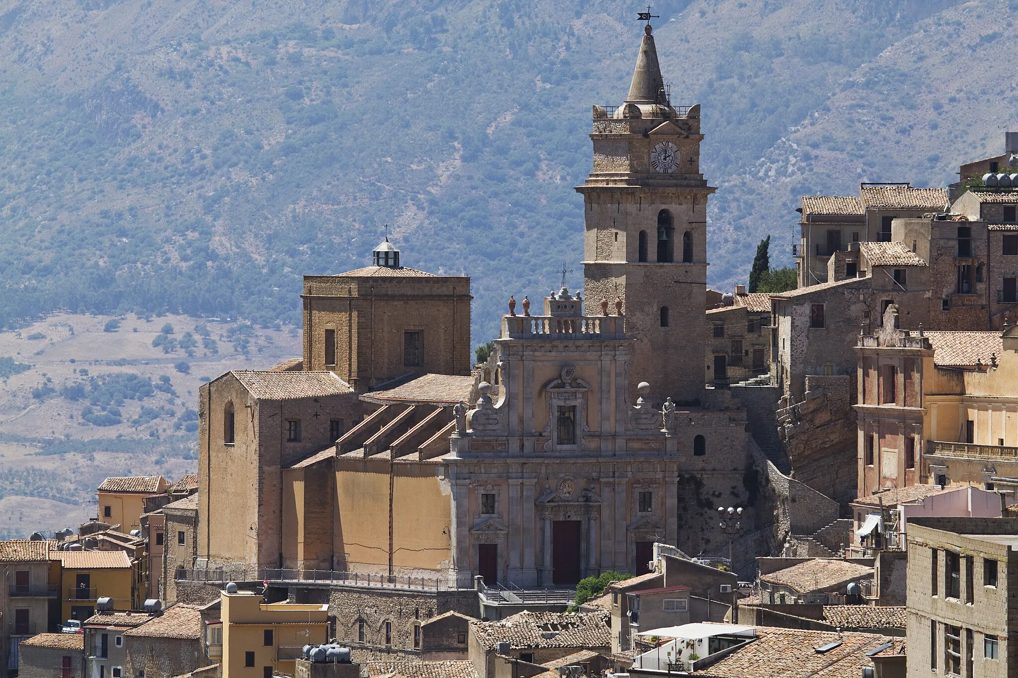 Photo showing: 90012 Caccamo PA, Italy