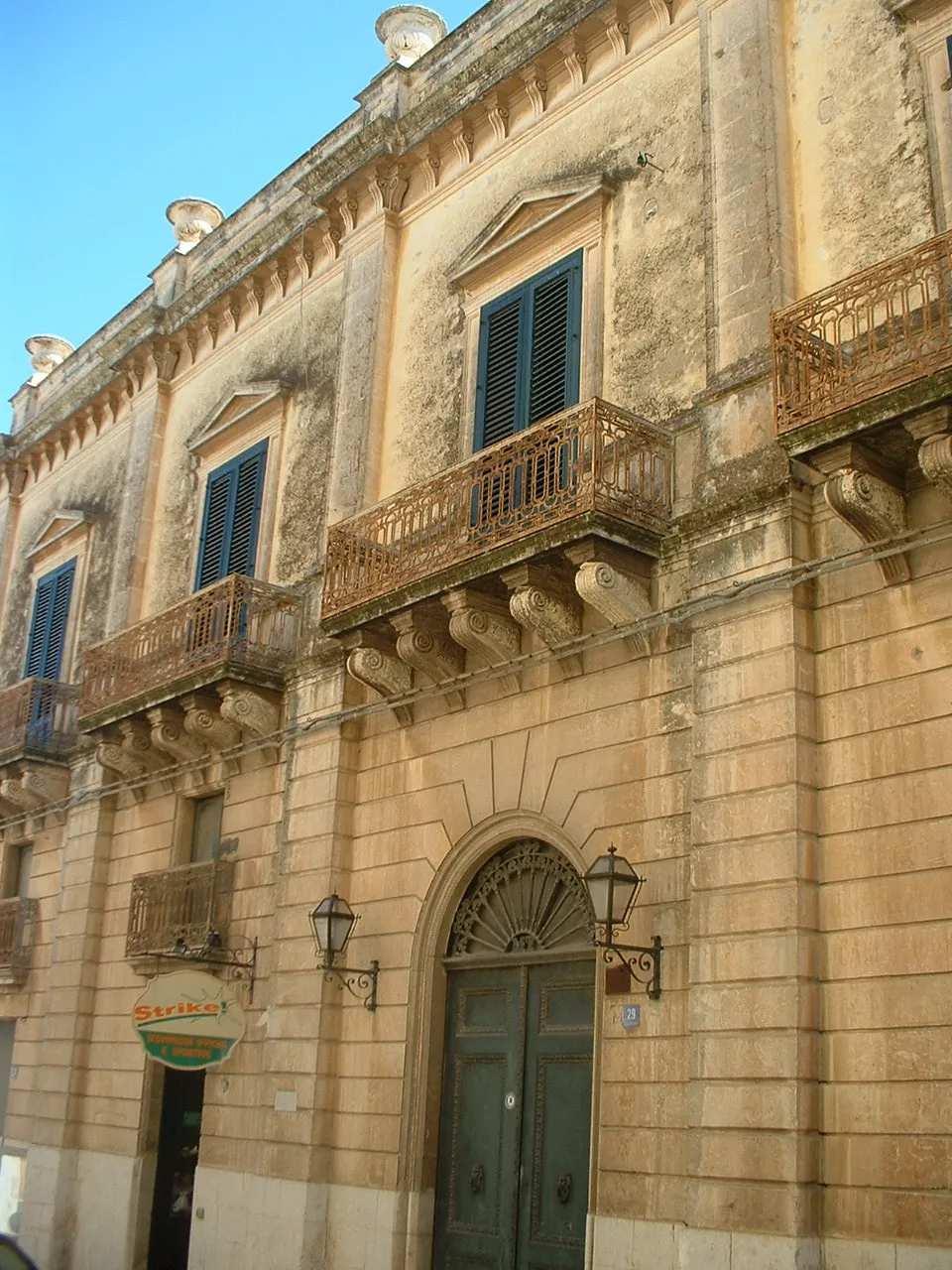 Photo showing: Pachino (SR), Palazzo Tasca (XIX sec.)