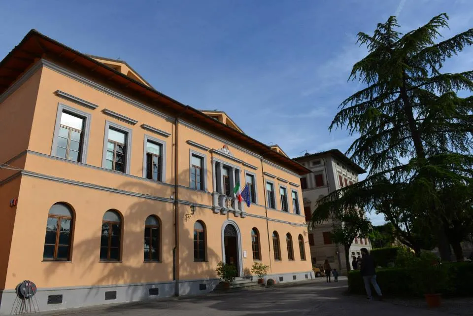 Photo showing: Casa della Cultura a Chiusi - sede della Biblioteca comunale, dell'Informagiovani e dell'Archivio storico comunale